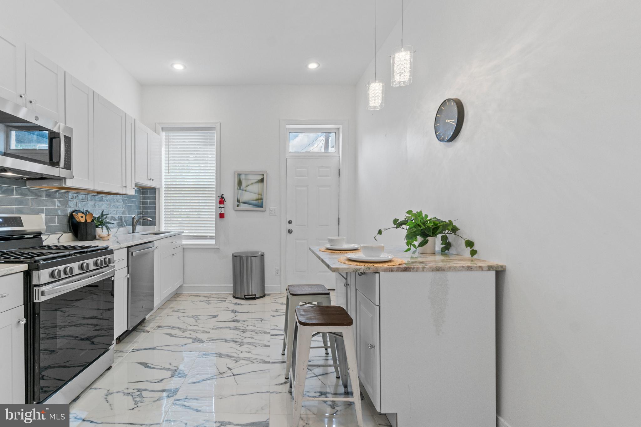 RESERVOIR HILL - Residential