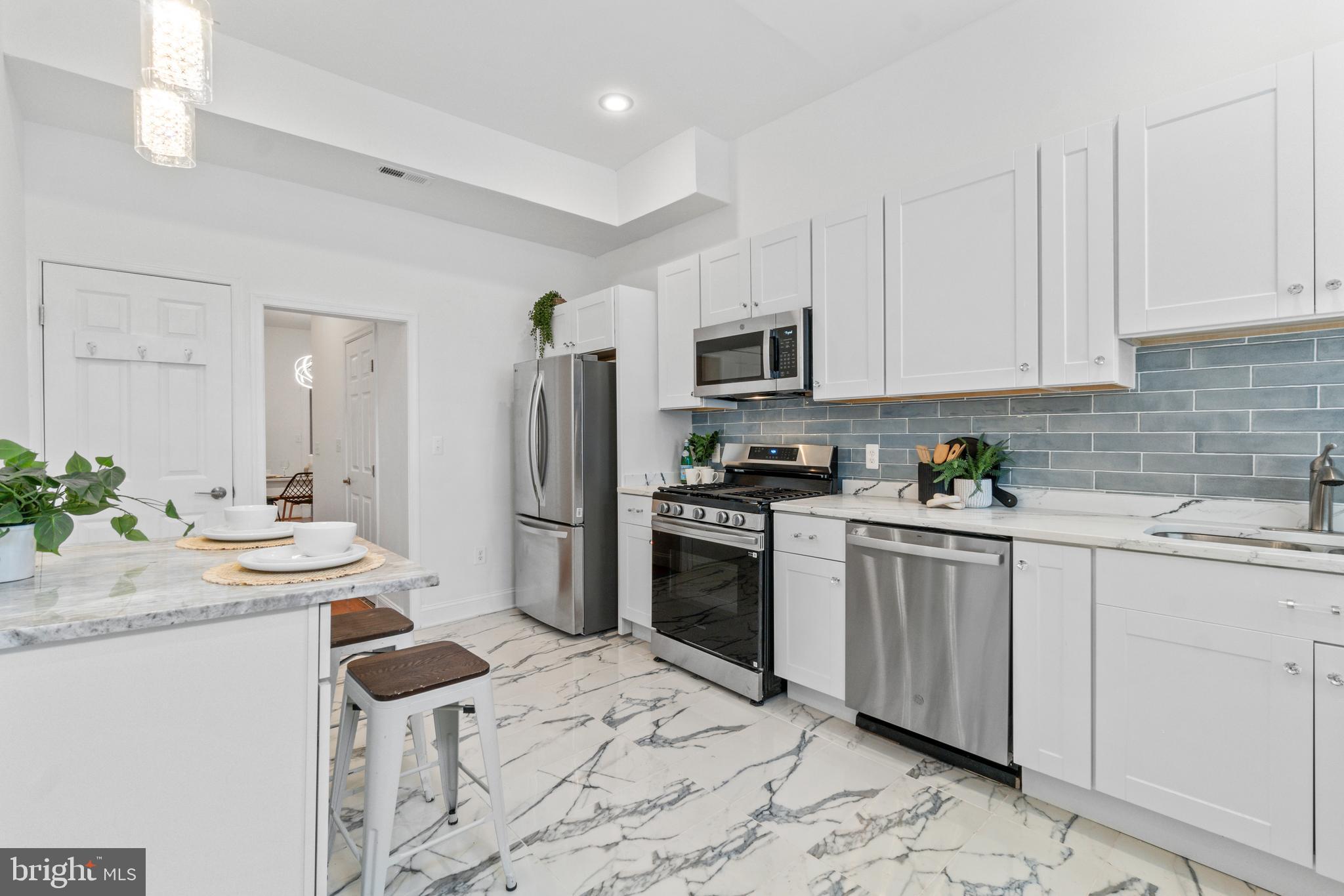 RESERVOIR HILL - Residential