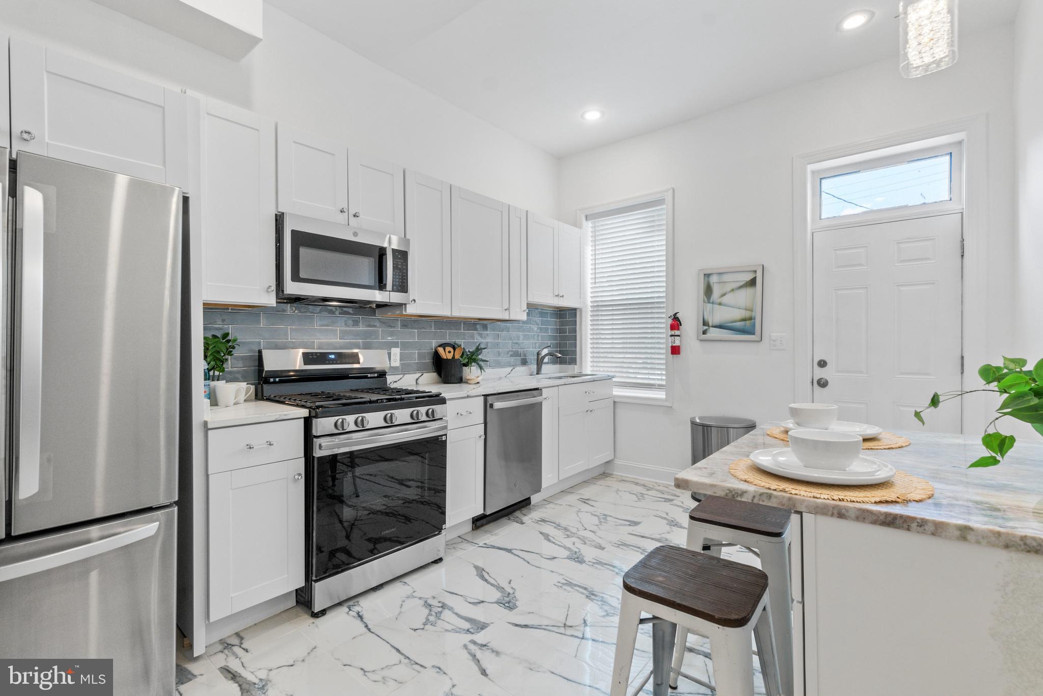 RESERVOIR HILL - Residential