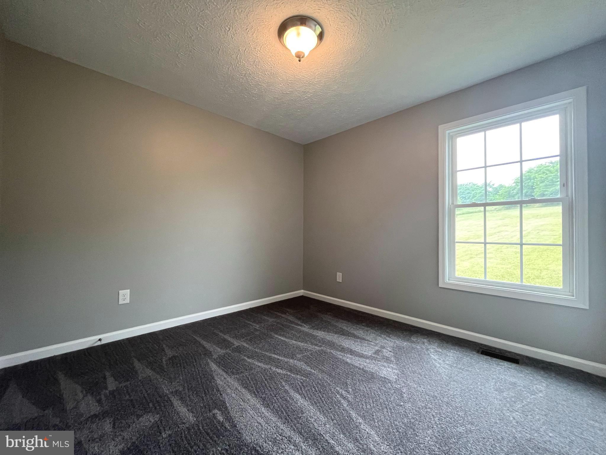 PEBBLE RIDGE - Residential