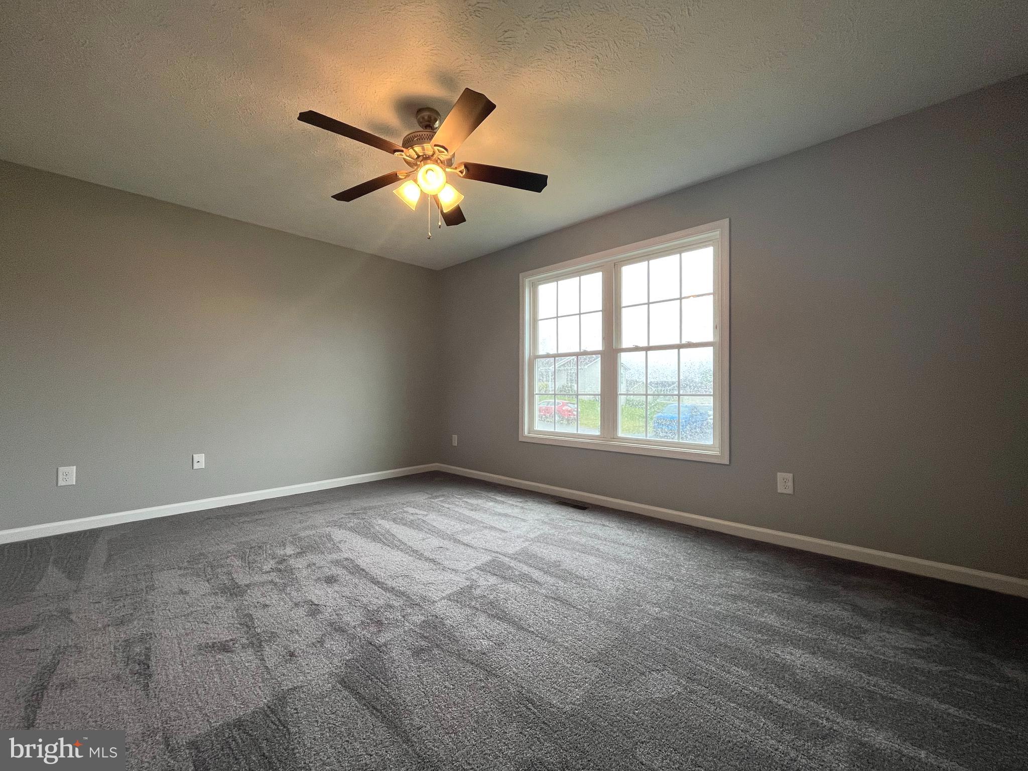 PEBBLE RIDGE - Residential