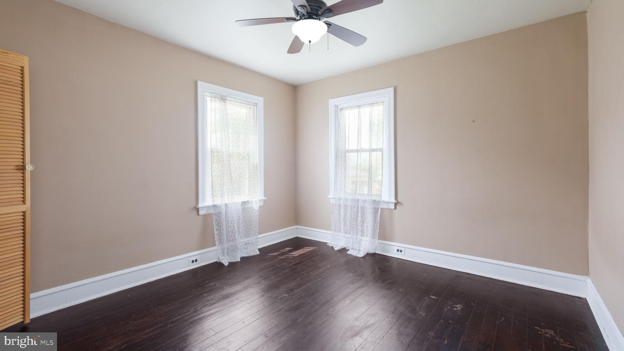 WILLOW WOODS - Residential