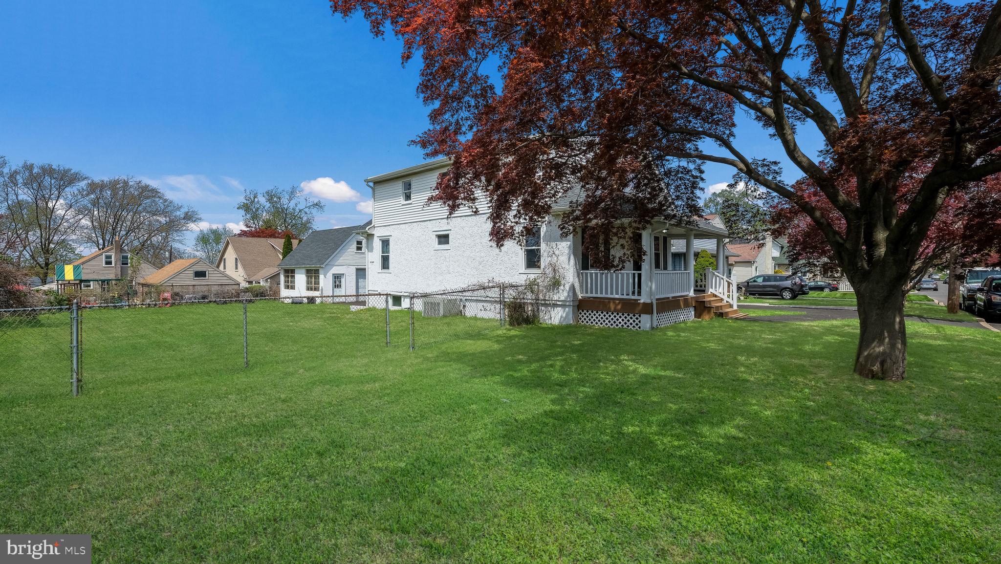 WILLOW WOODS - Residential