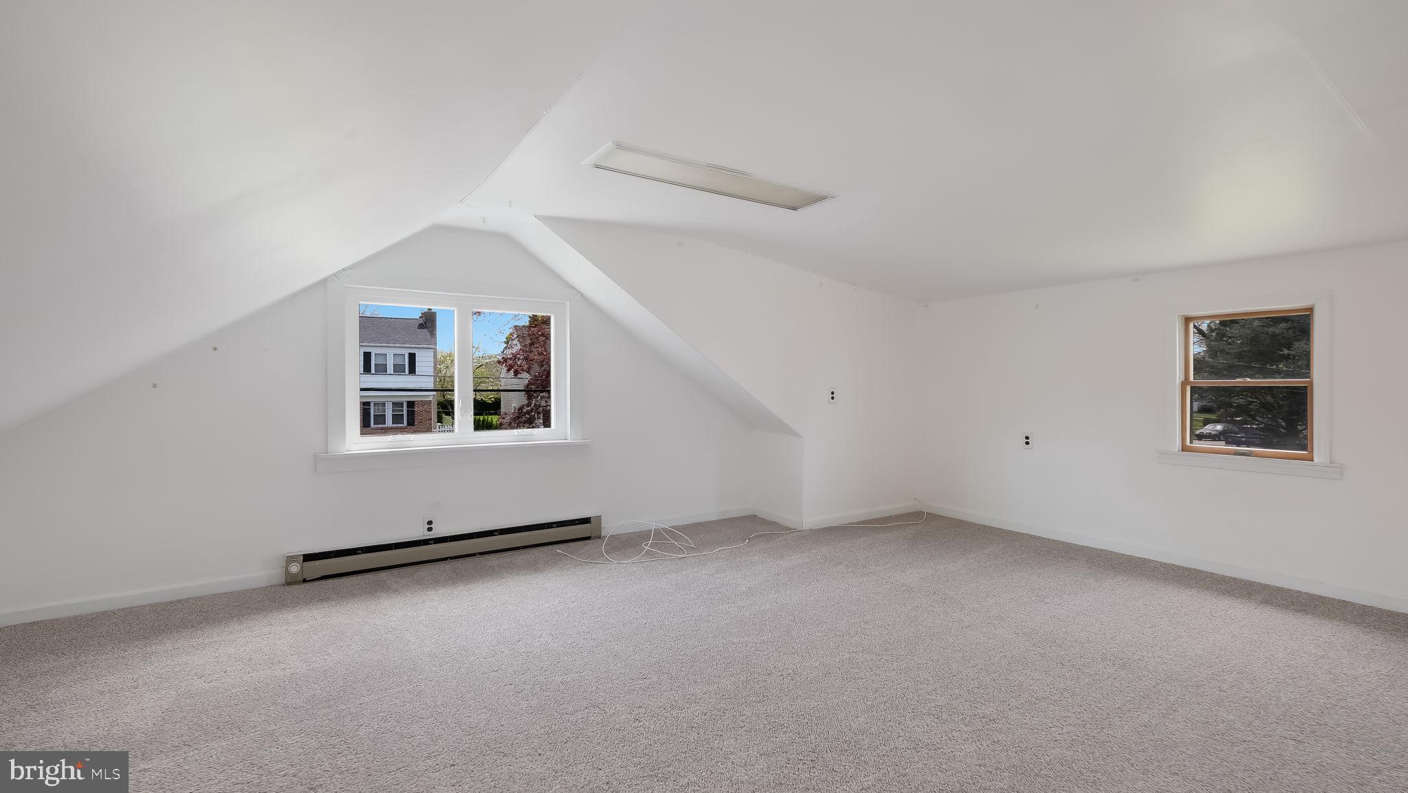 WILLOW WOODS - Residential