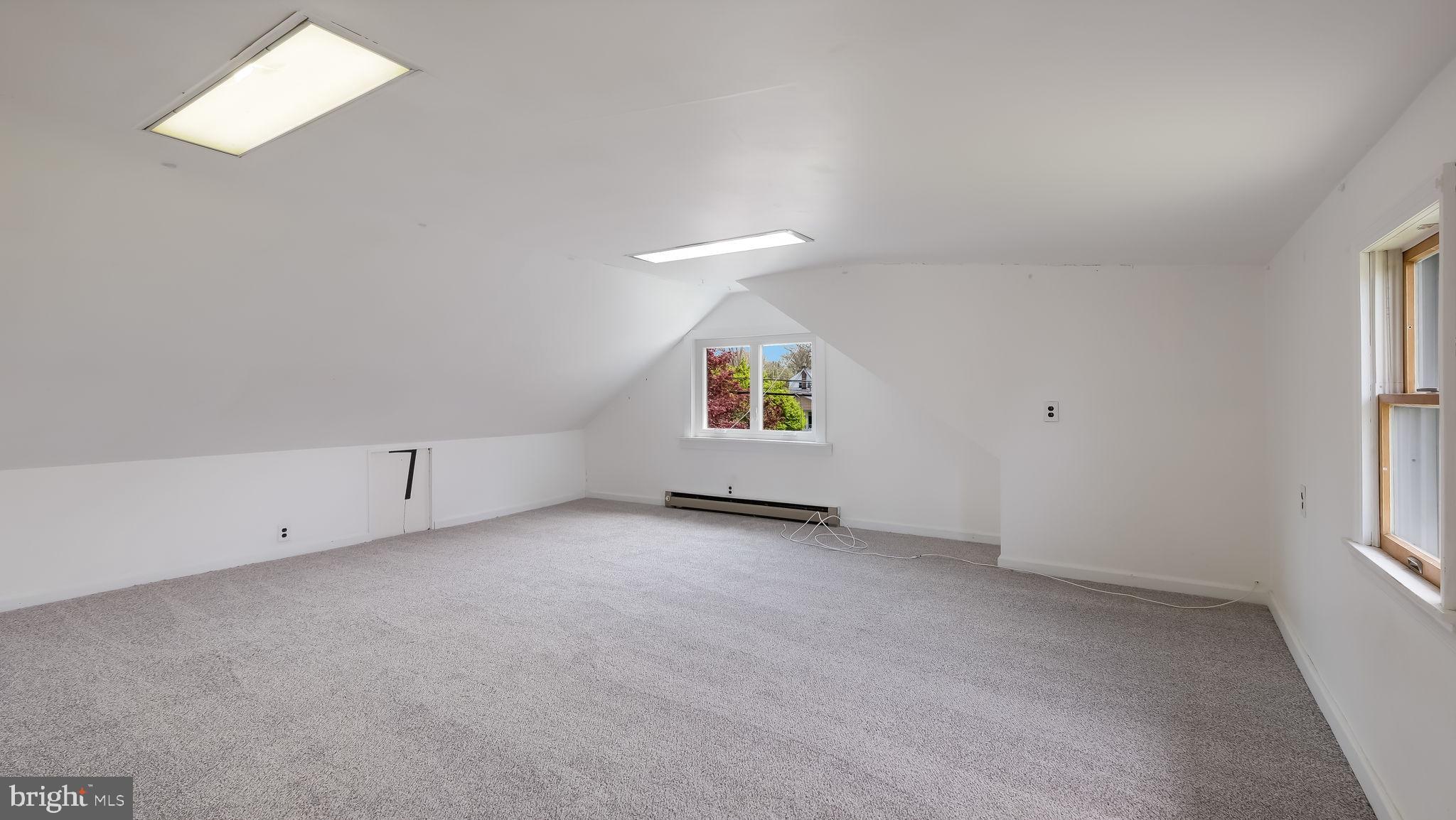 WILLOW WOODS - Residential