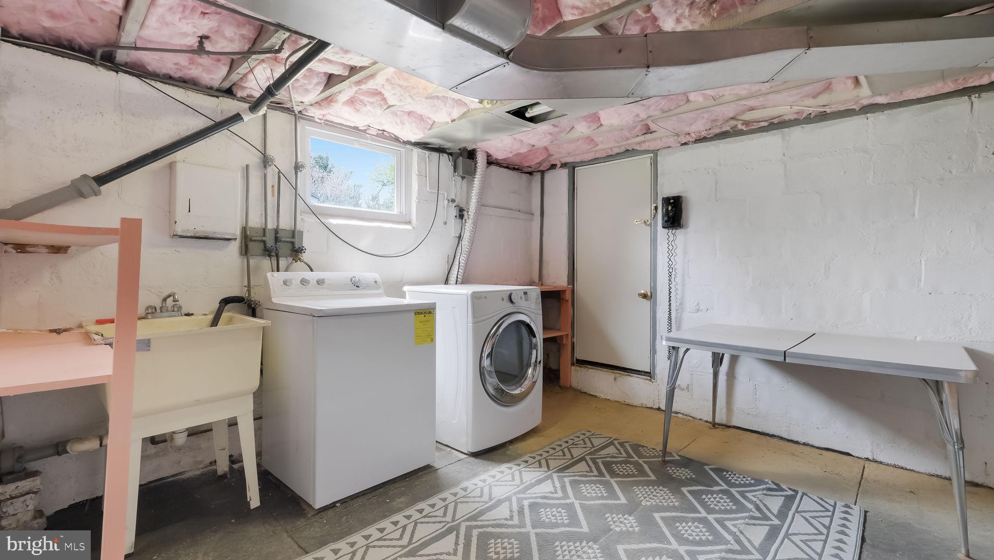 WILLOW WOODS - Residential