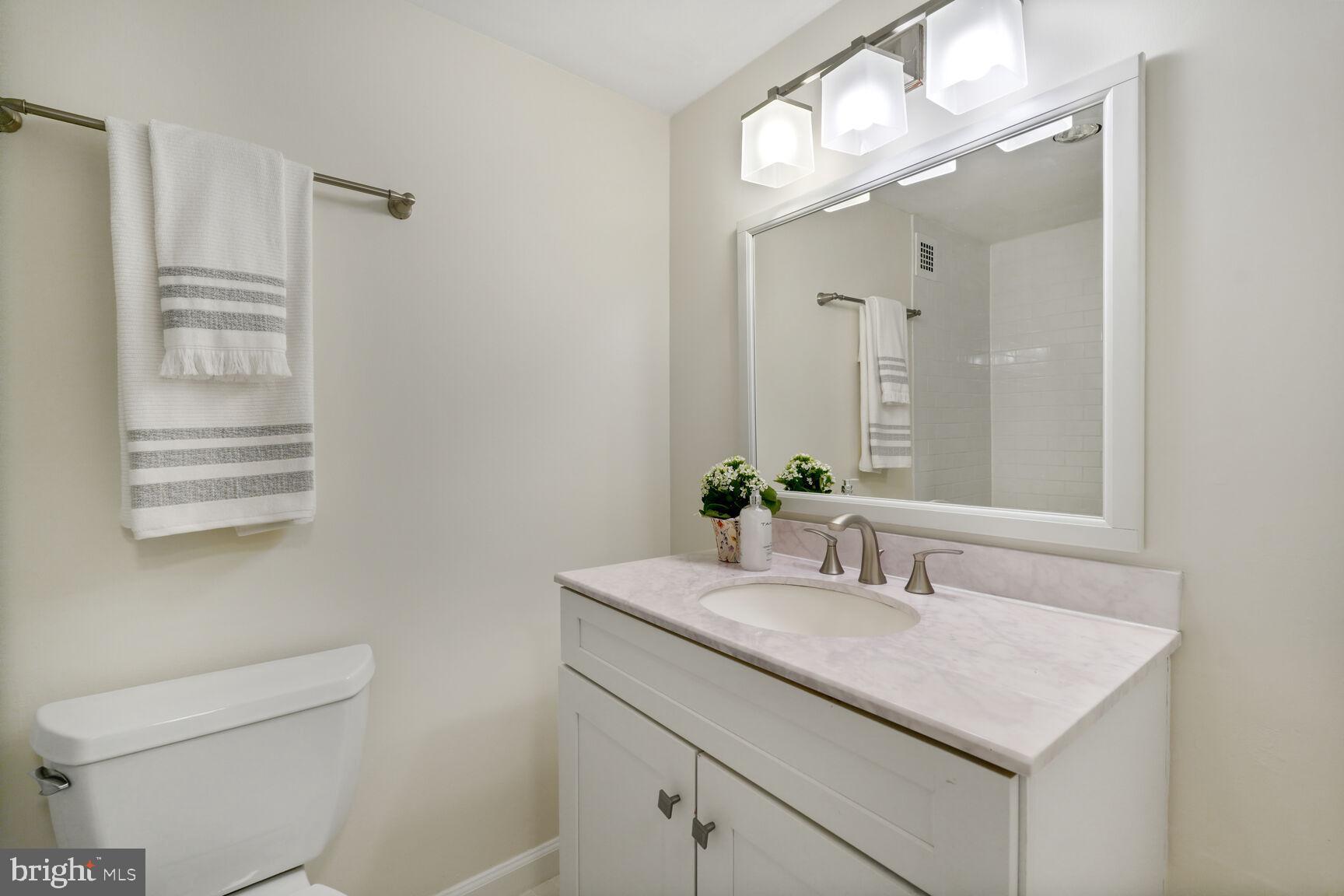 FRIENDSHIP HEIGHTS - Residential Lease