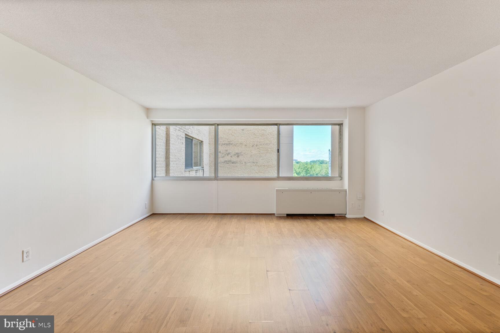 FRIENDSHIP HEIGHTS - Residential Lease