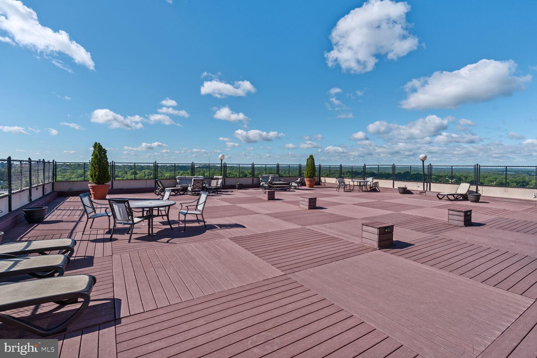 FRIENDSHIP HEIGHTS - Residential Lease