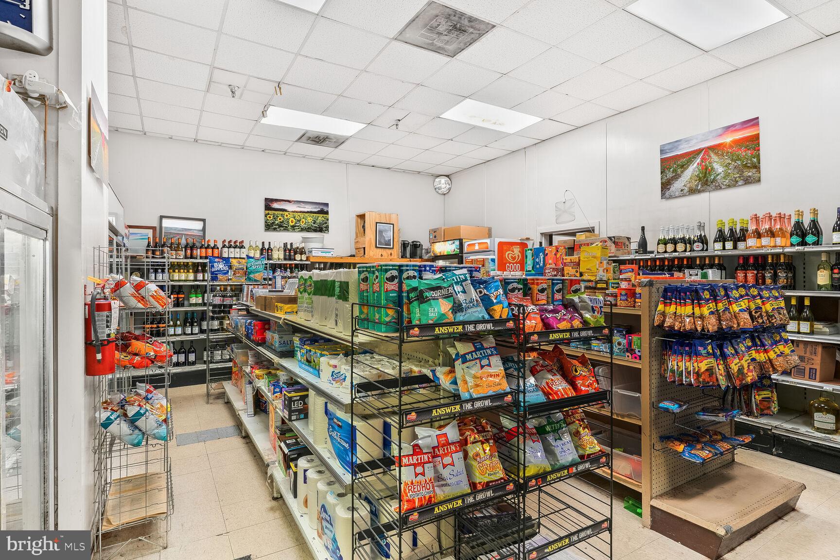 FRIENDSHIP HEIGHTS - Residential Lease