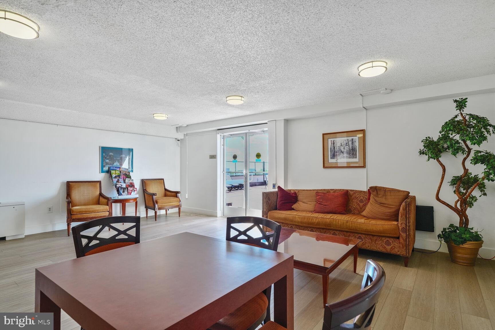 FRIENDSHIP HEIGHTS - Residential Lease