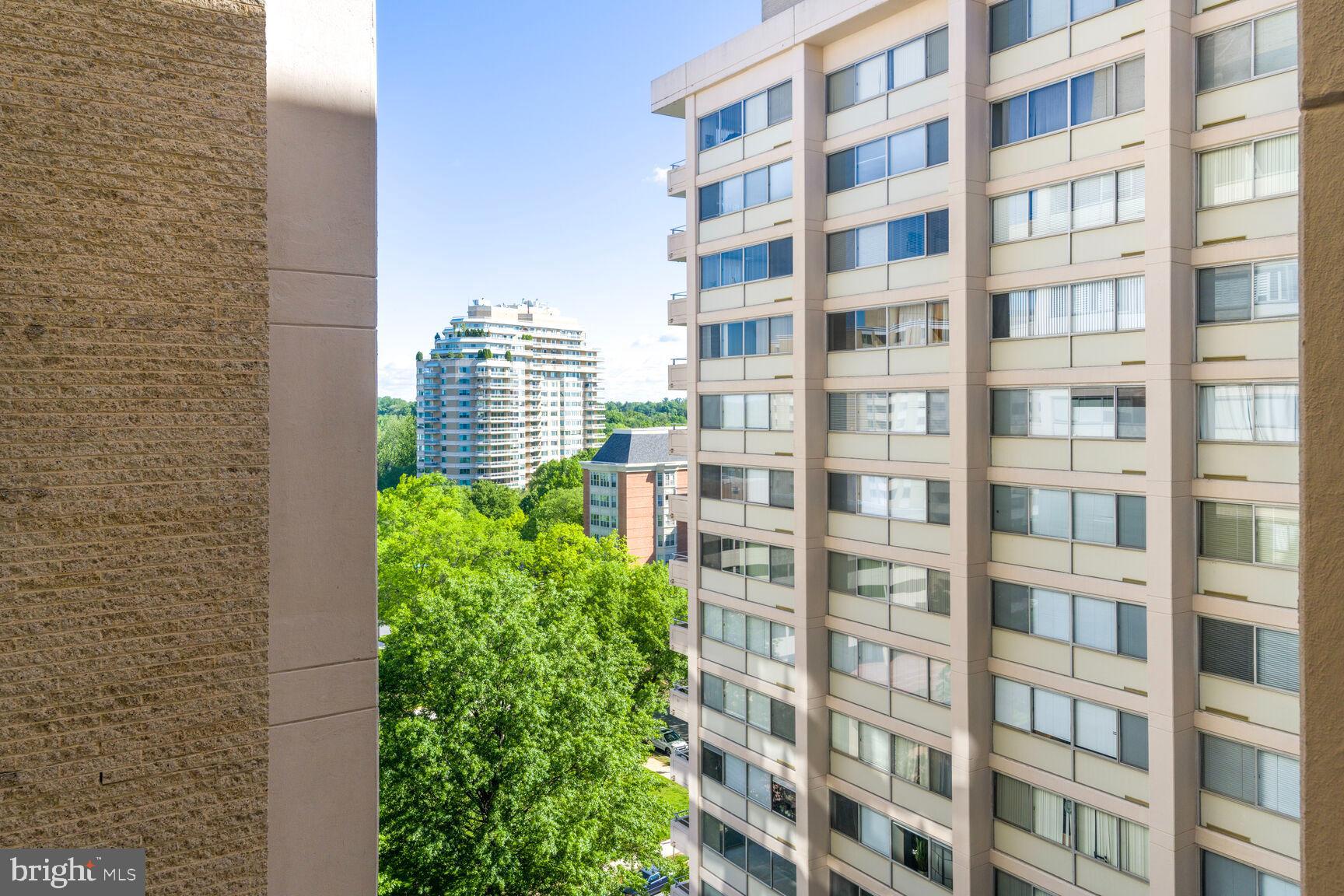 FRIENDSHIP HEIGHTS - Residential Lease