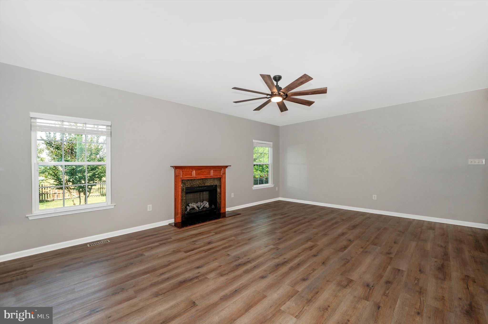 DEMORY FARM - Residential