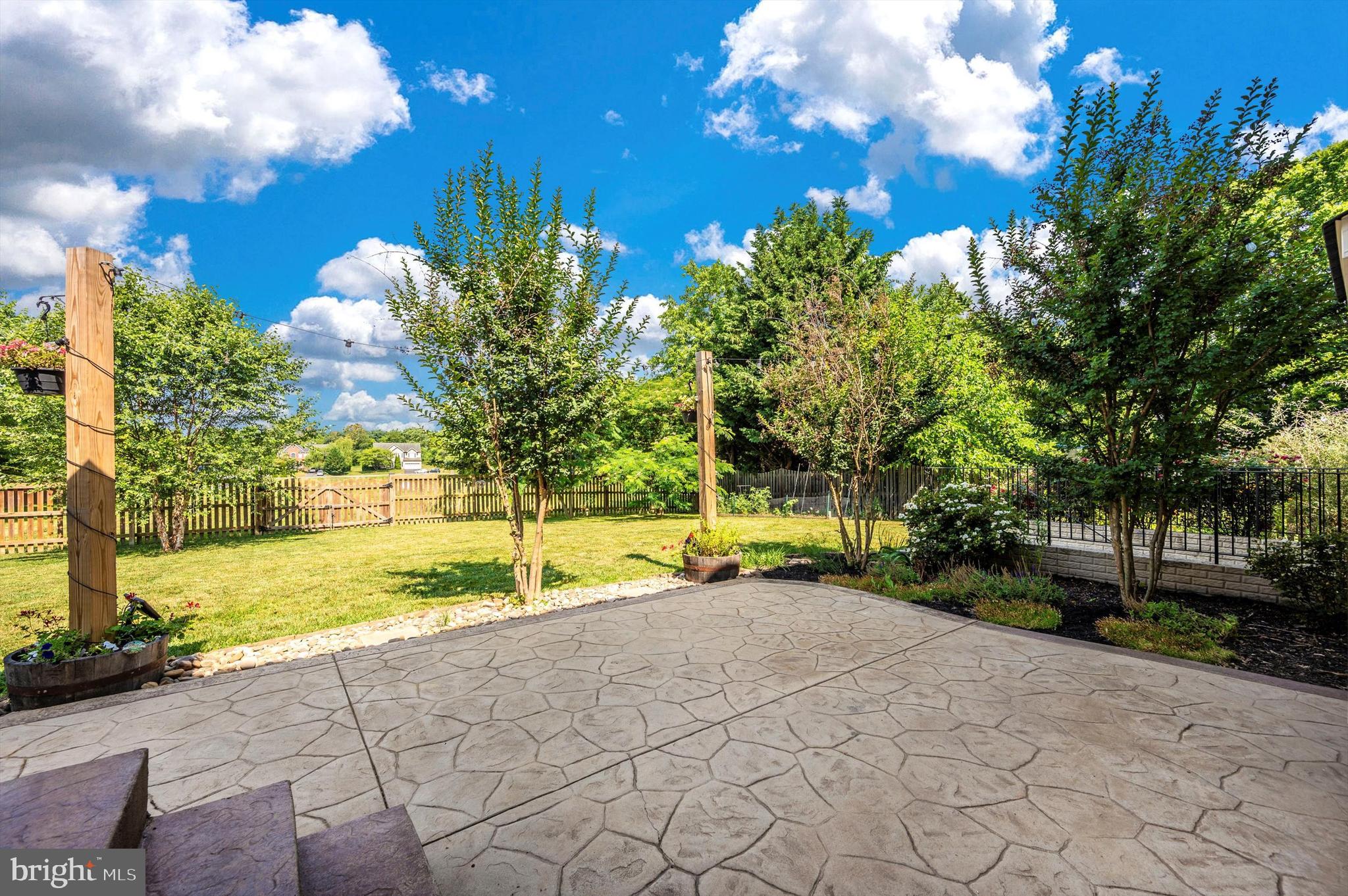 DEMORY FARM - Residential