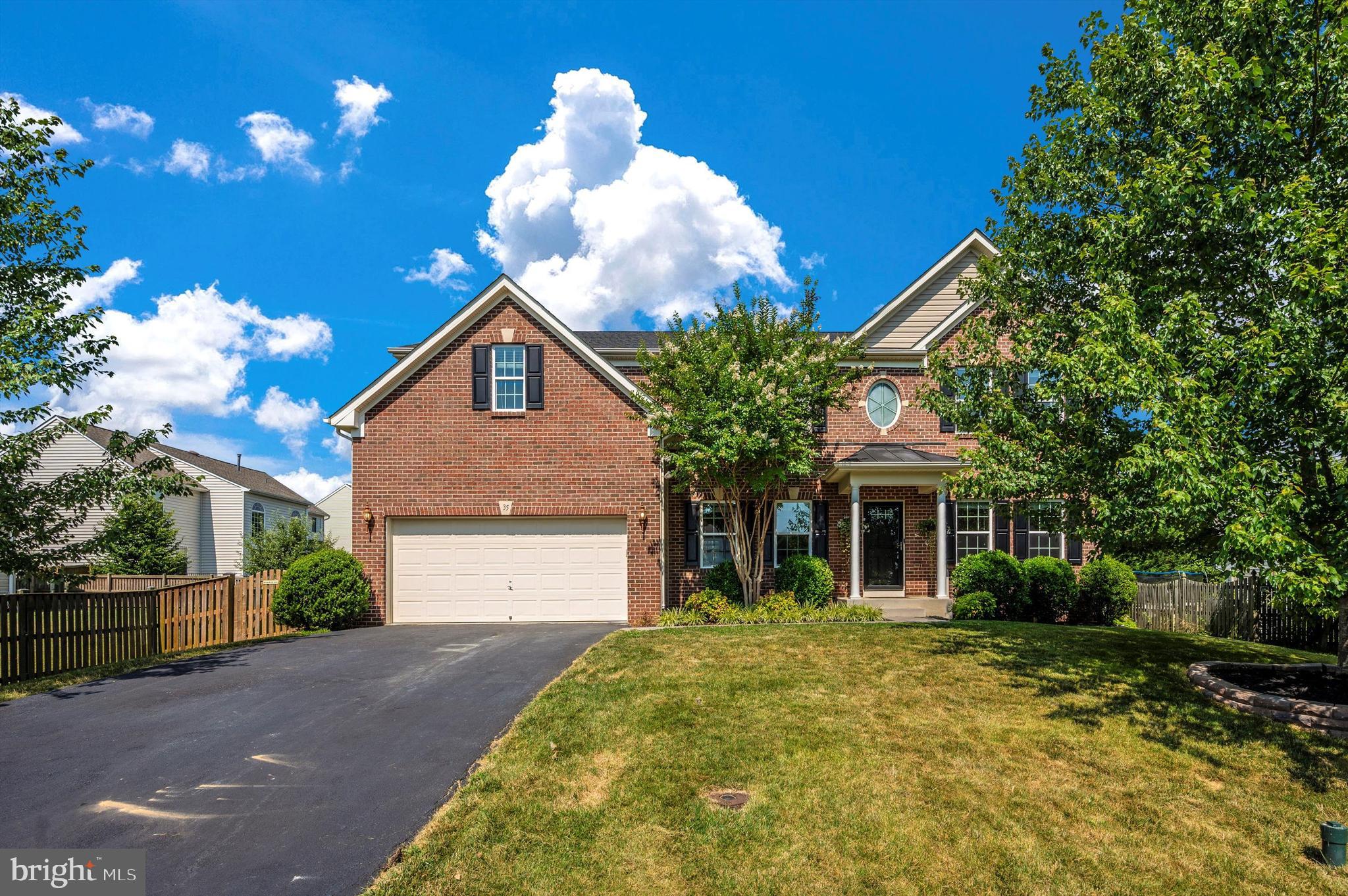 DEMORY FARM - Residential