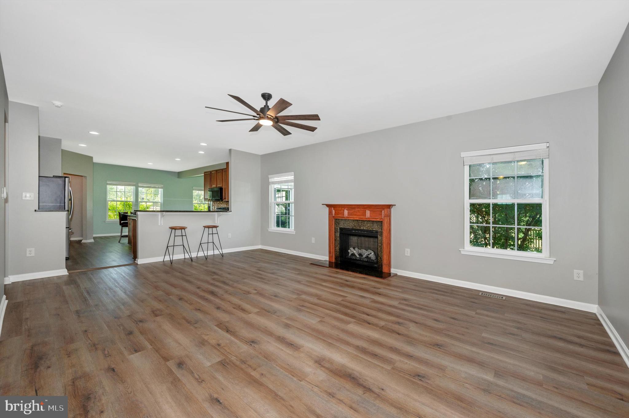 DEMORY FARM - Residential