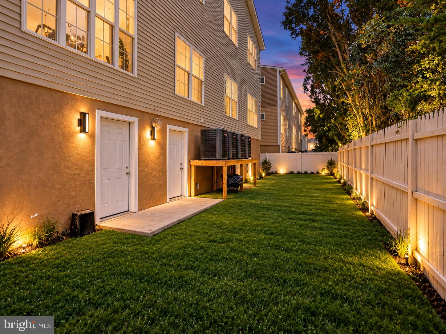 121 E MAPLE AVENUE 2