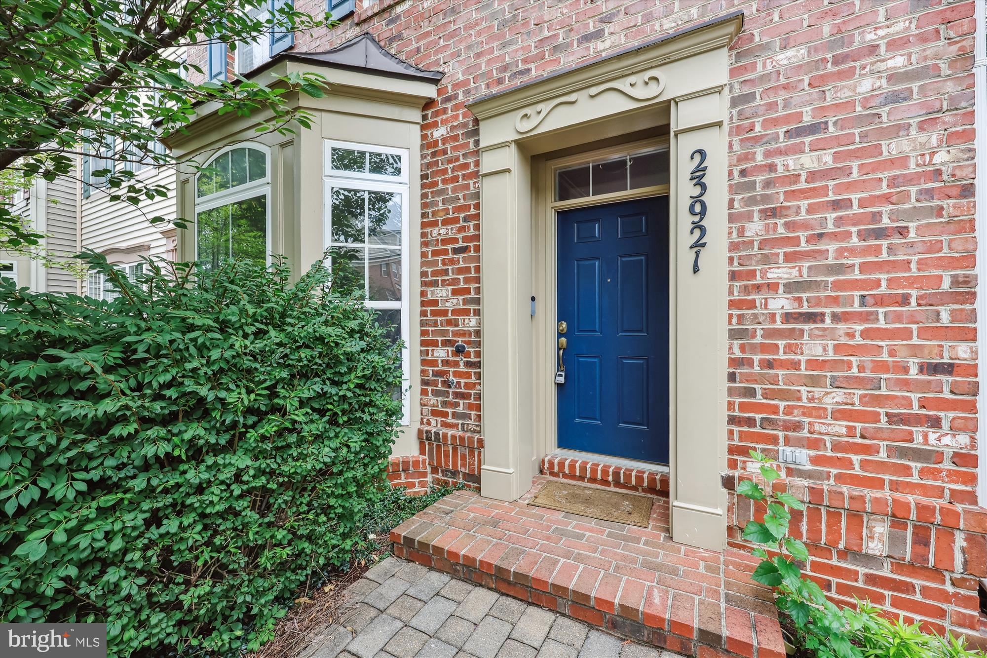 23921 CATAWBA HILL DRIVE