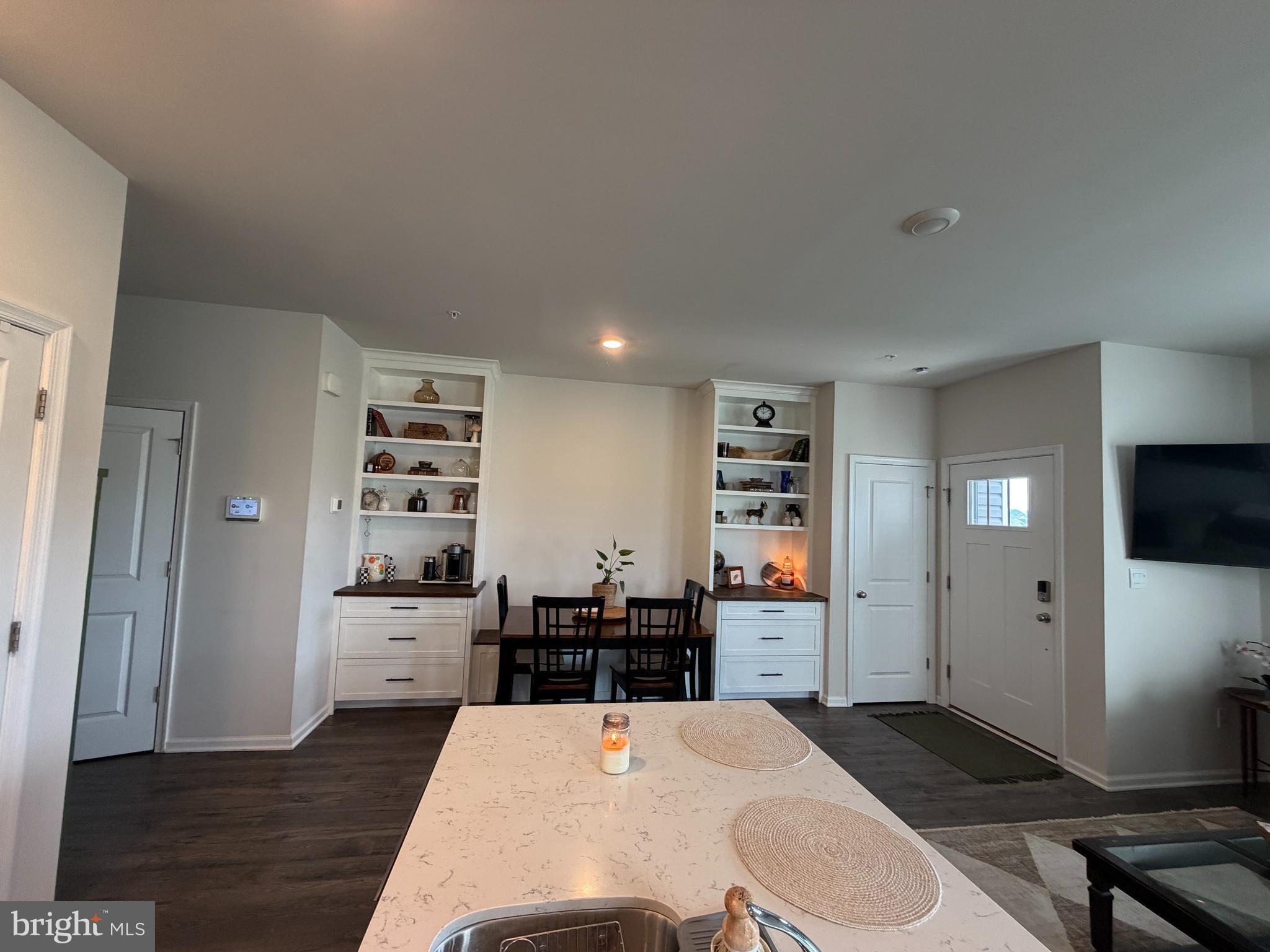 858 COTREL LANE