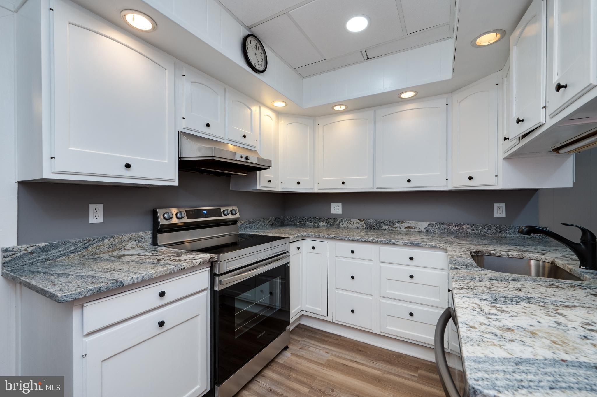 CONRAD WEISER - Residential