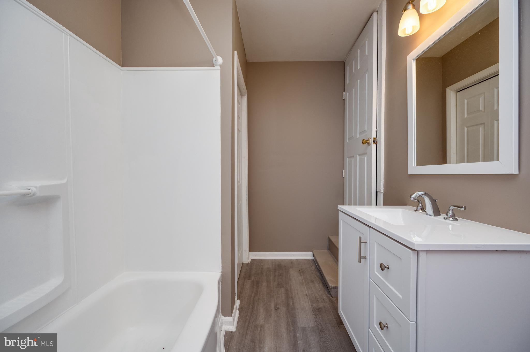 CONRAD WEISER - Residential