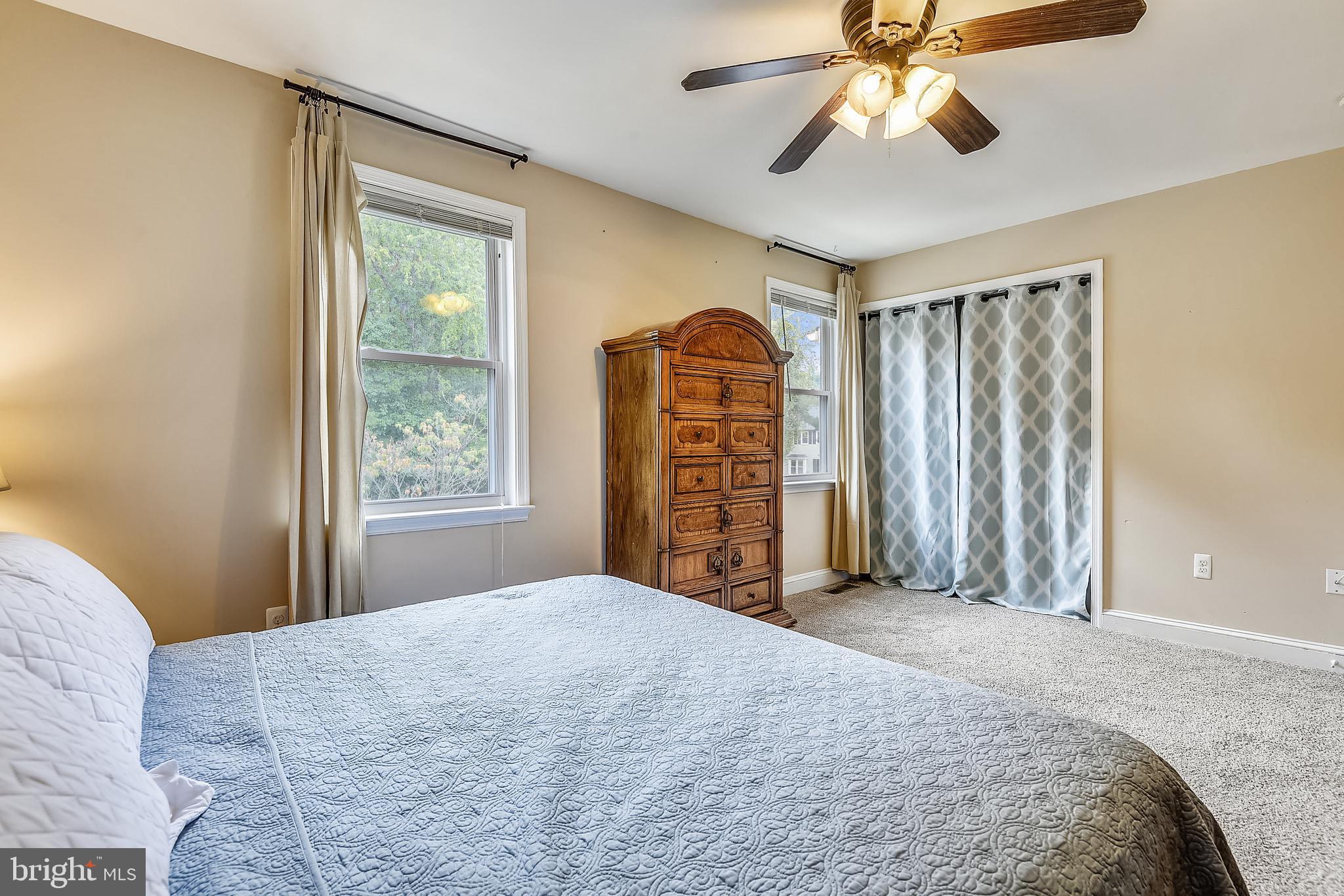 WHISPERING WOODS - Residential