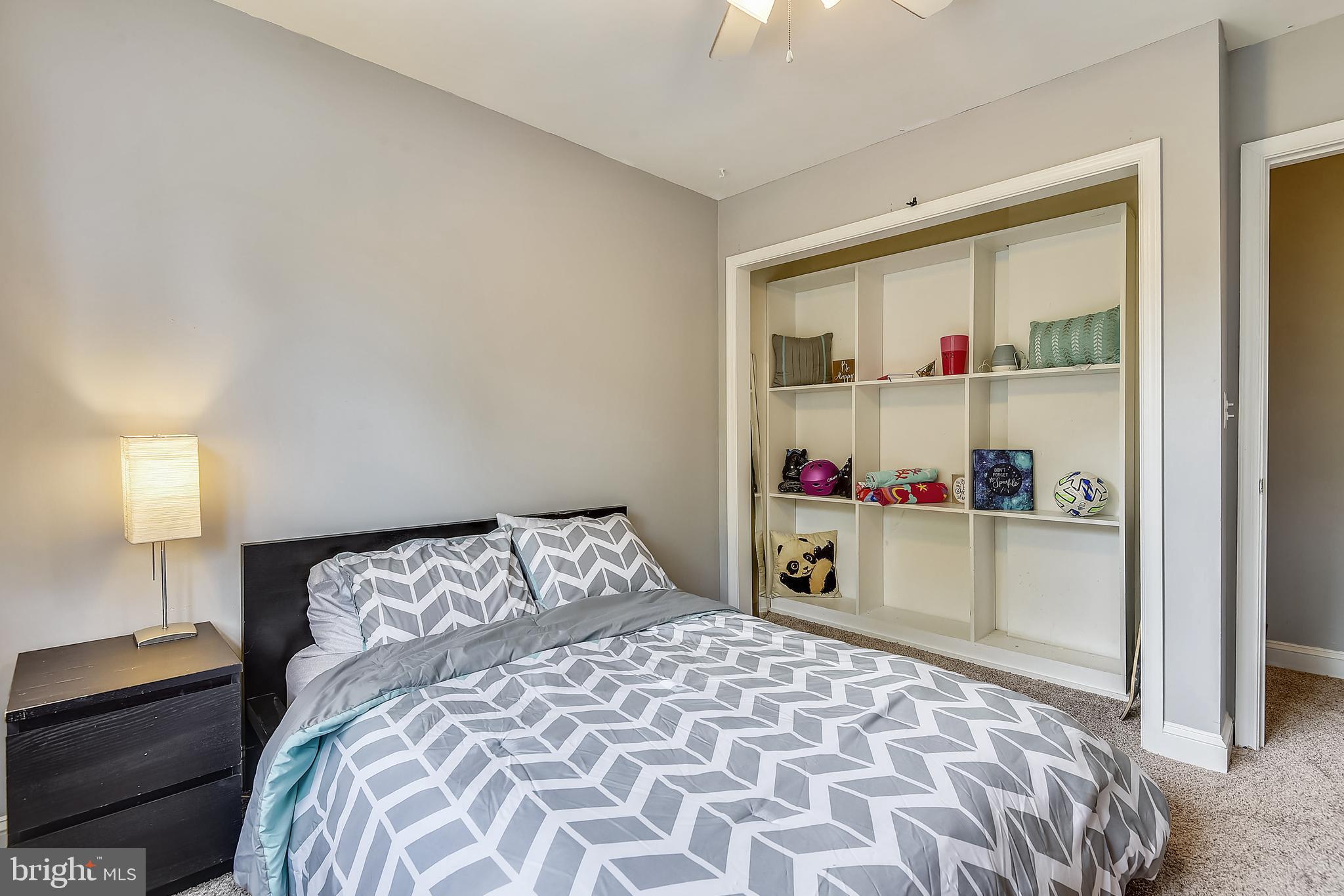 WHISPERING WOODS - Residential