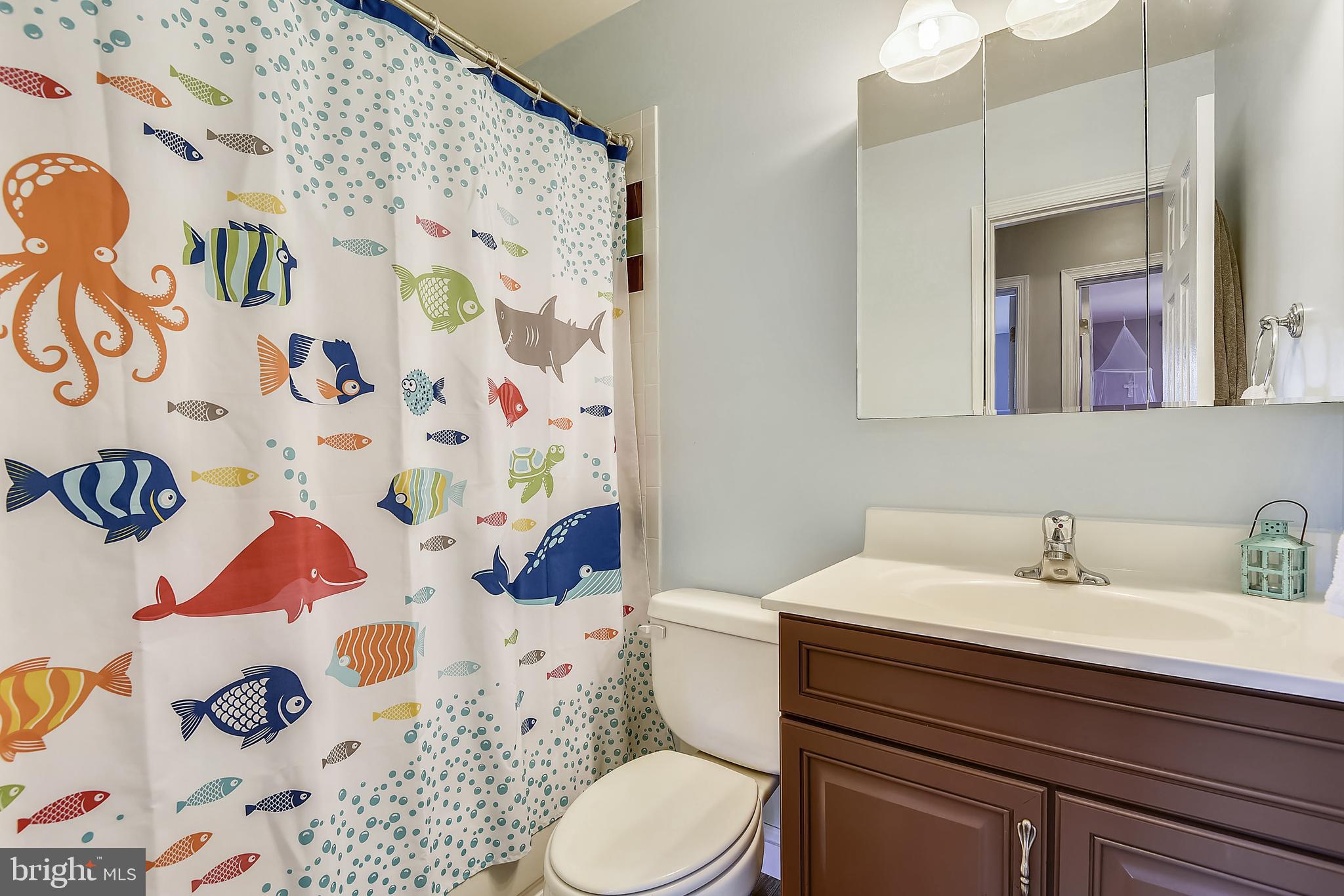 WHISPERING WOODS - Residential