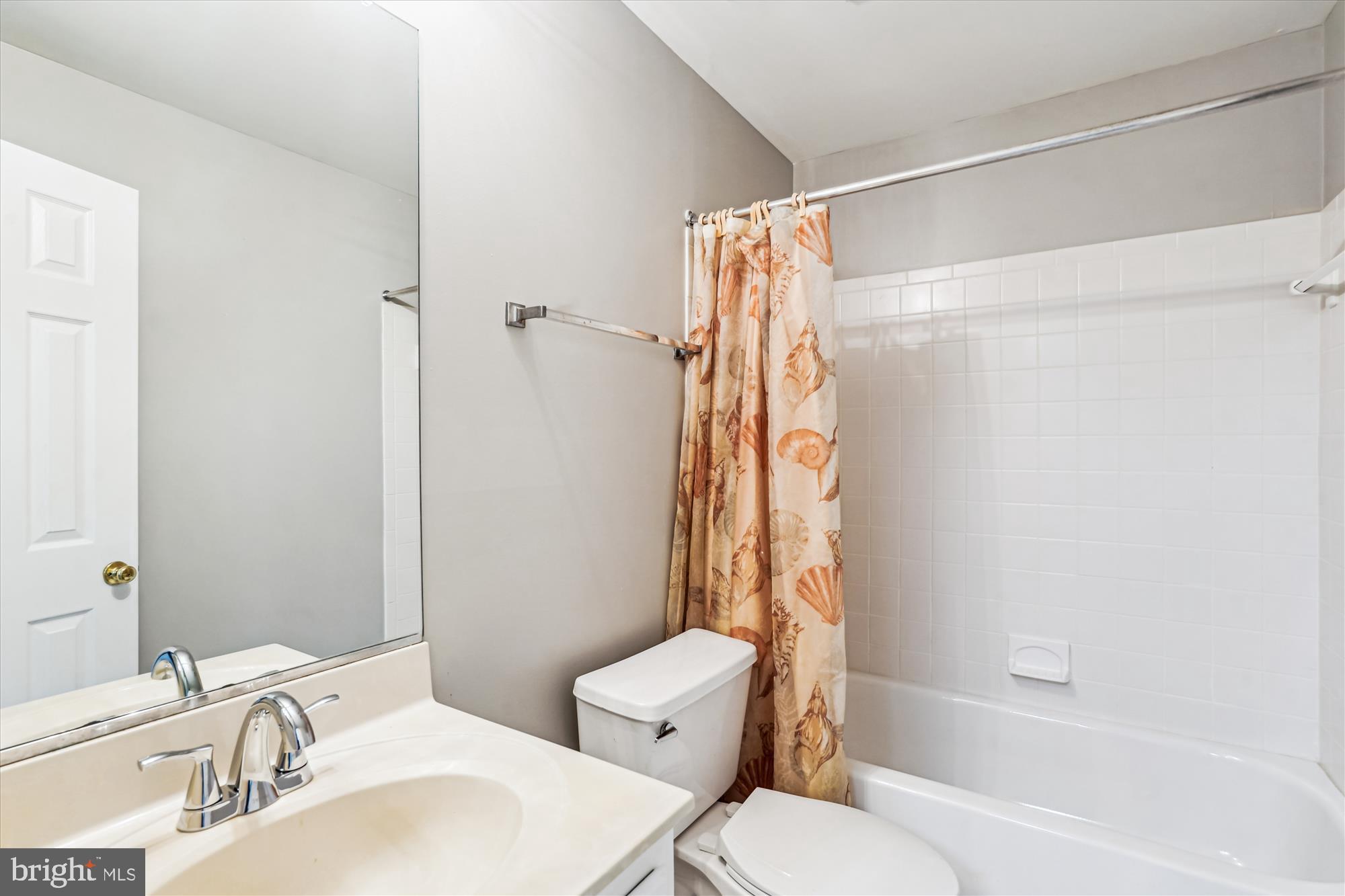 CLIFTON FARM - Residential