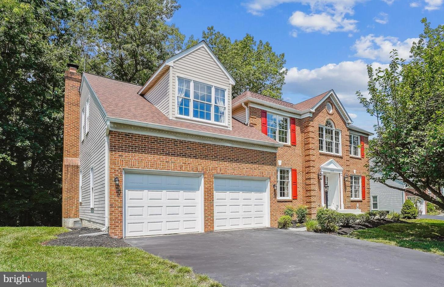 CLIFTON FARM - Residential