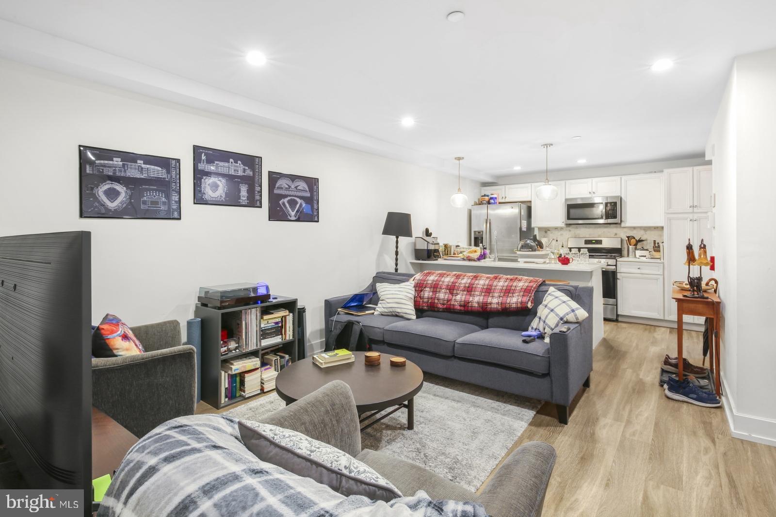 FAIRMOUNT - Residential Lease