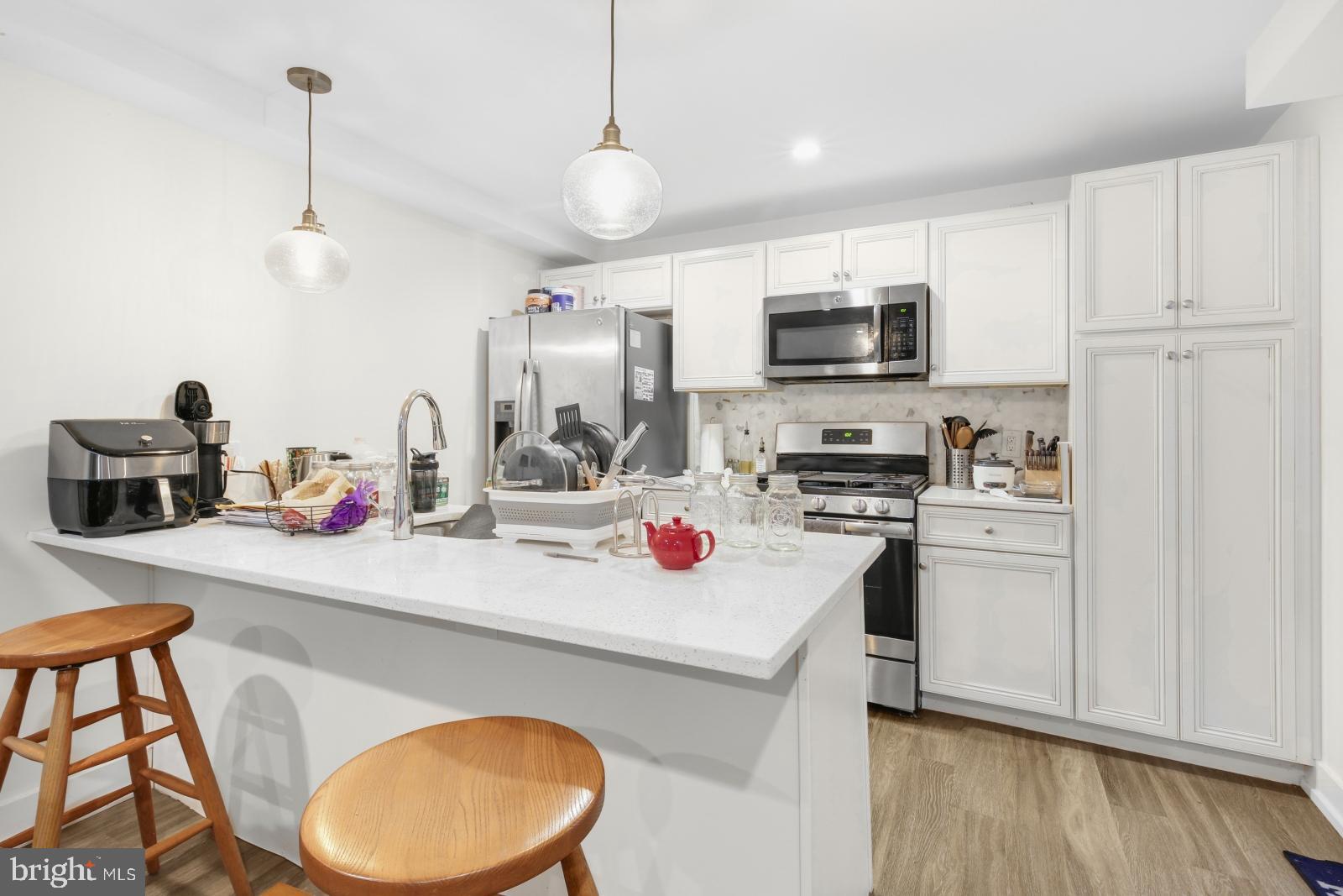 FAIRMOUNT - Residential Lease