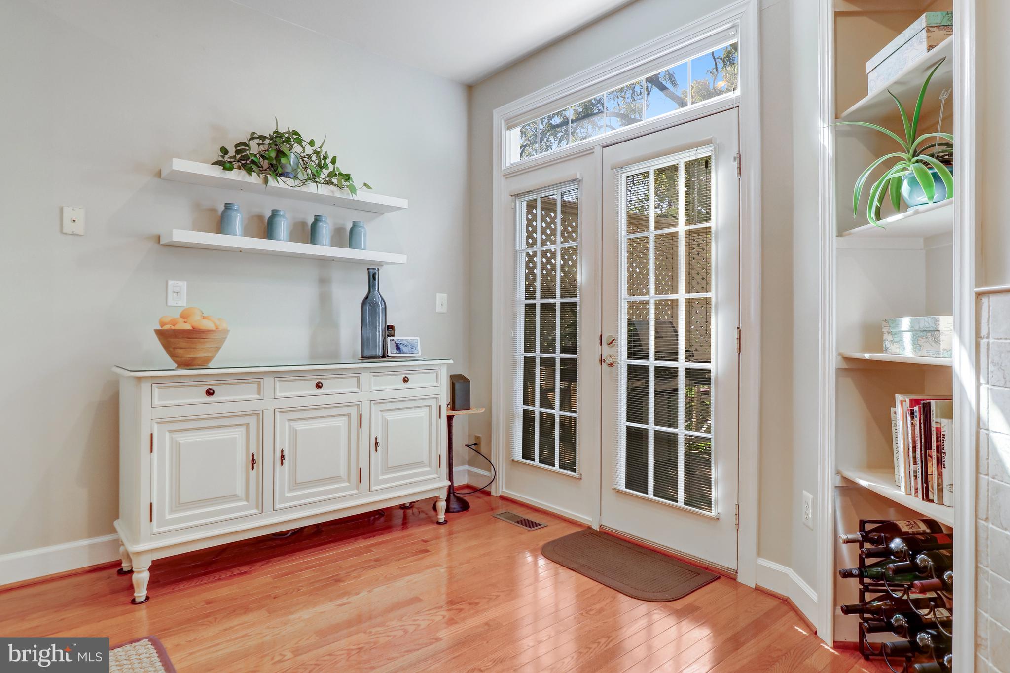 CHANCERY SQUARE - Residential