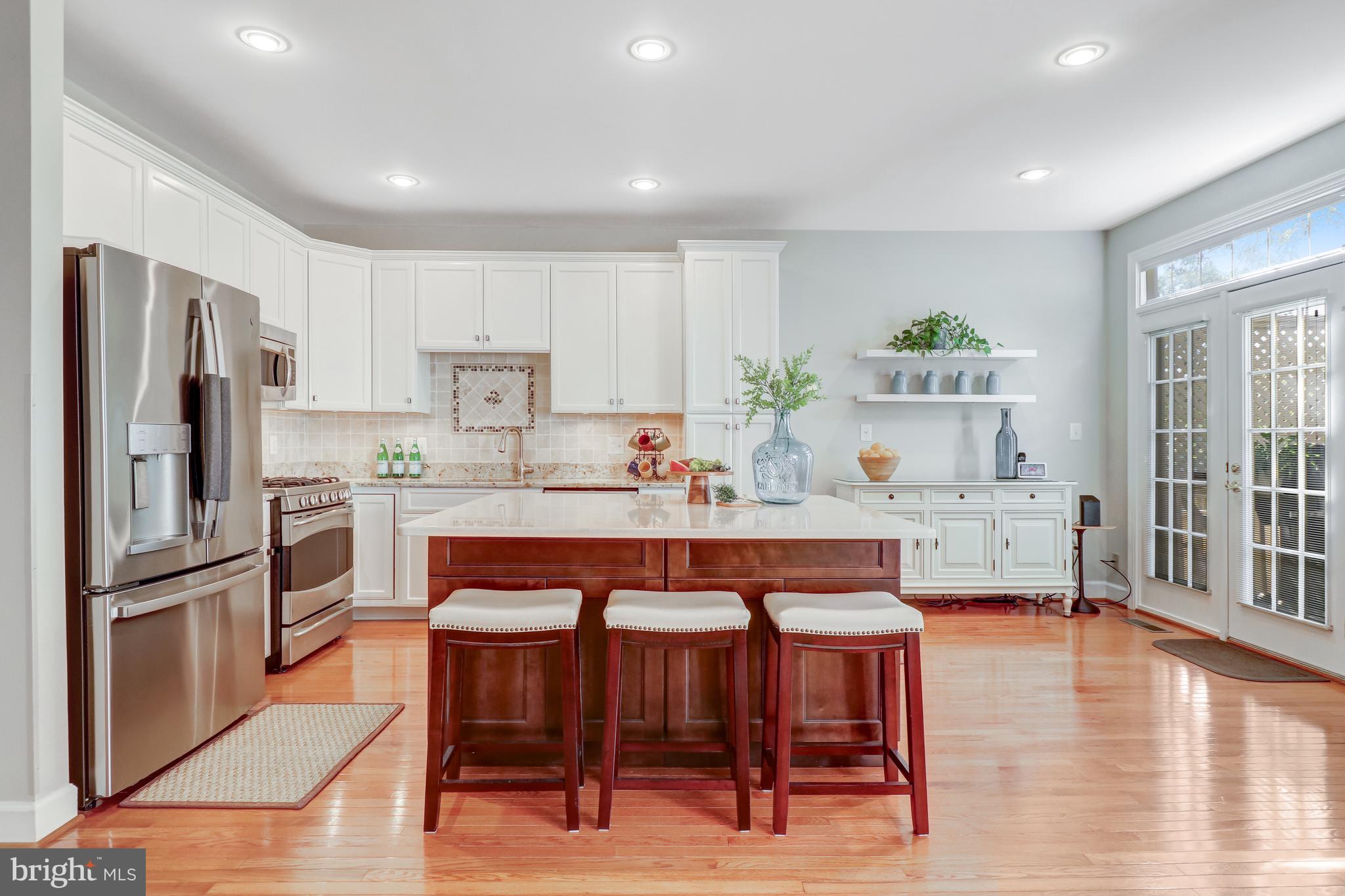 CHANCERY SQUARE - Residential