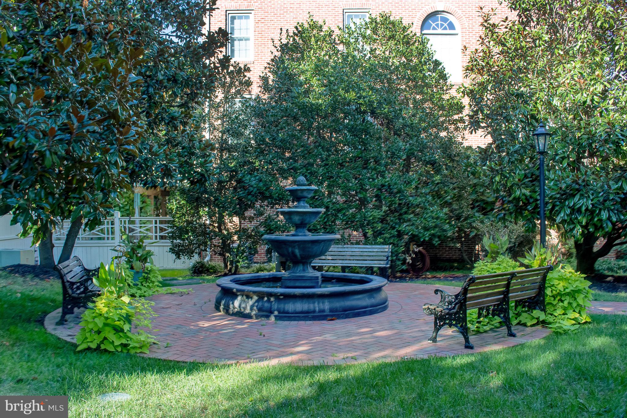 CHANCERY SQUARE - Residential