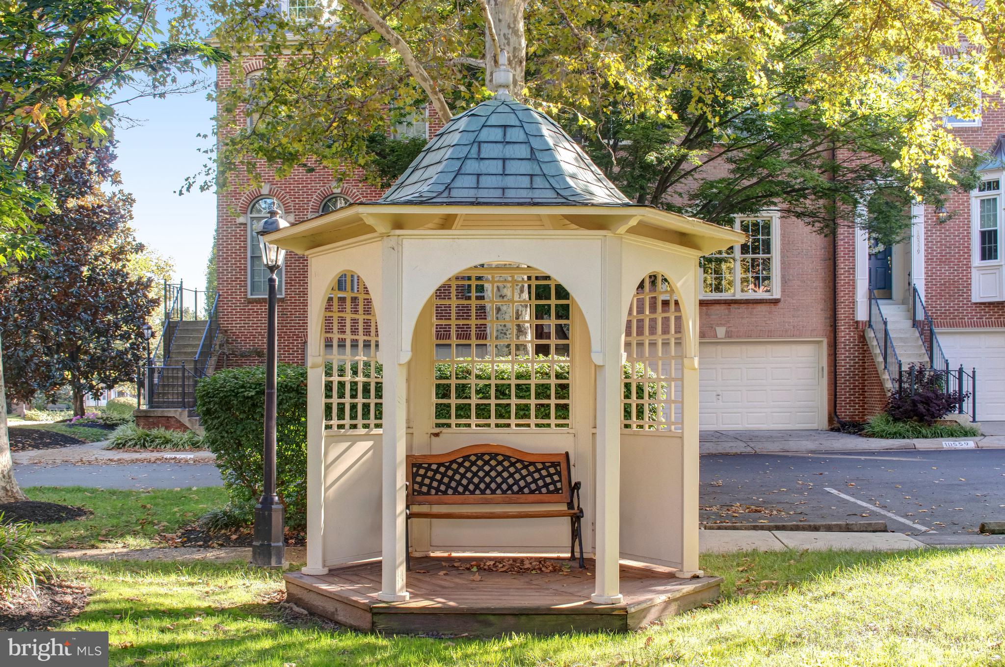 CHANCERY SQUARE - Residential