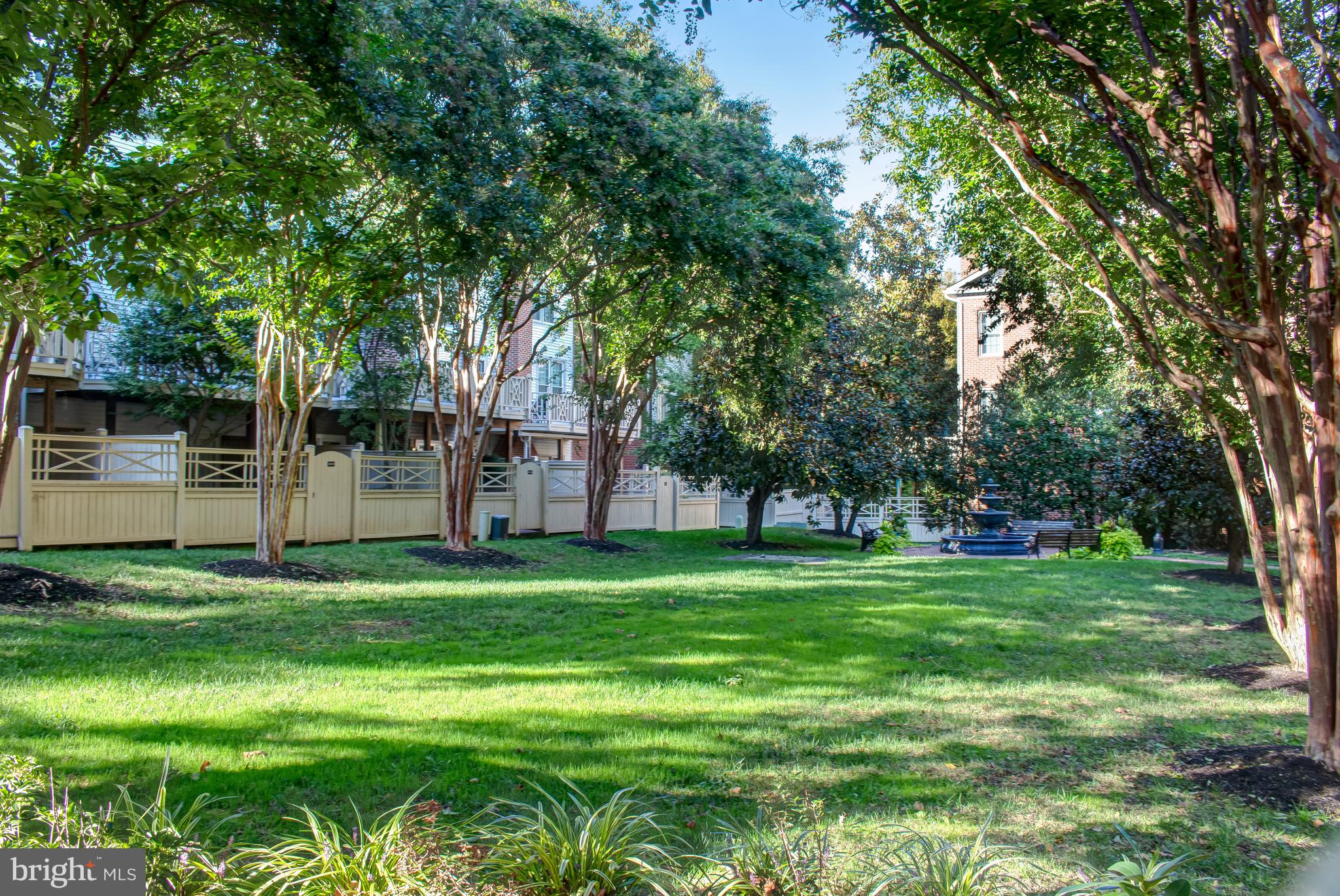 CHANCERY SQUARE - Residential