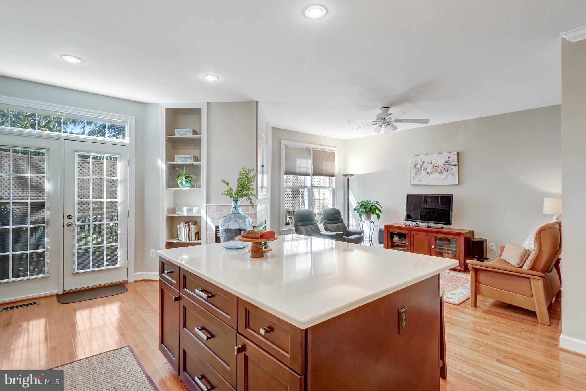 CHANCERY SQUARE - Residential