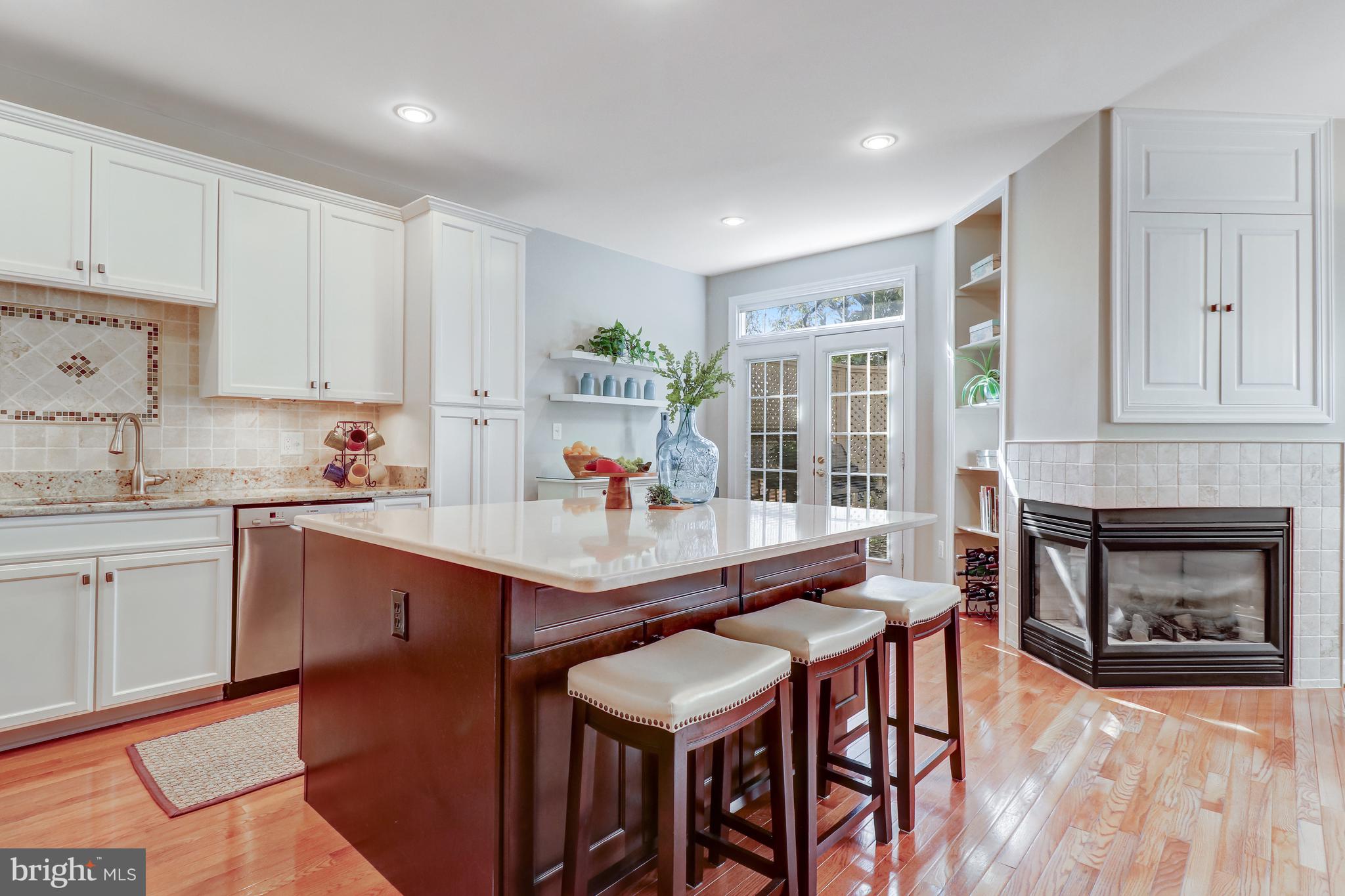 CHANCERY SQUARE - Residential