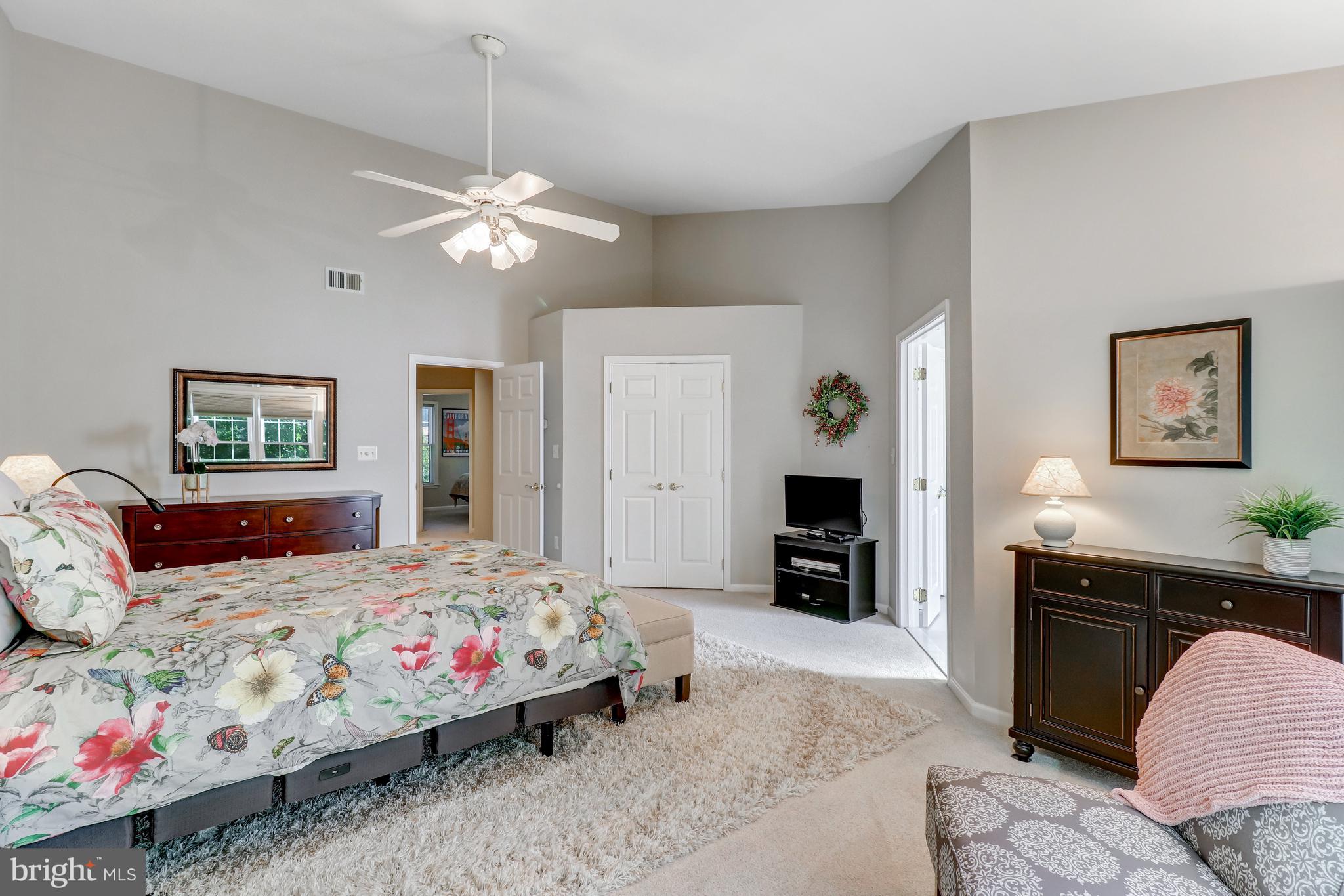 CHANCERY SQUARE - Residential