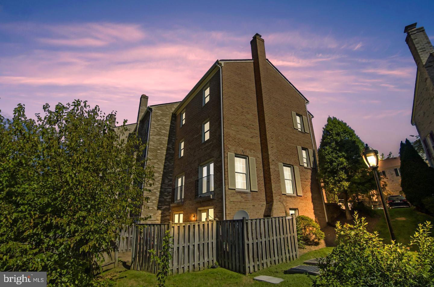 7628 WESTLAKE TERRACE 74