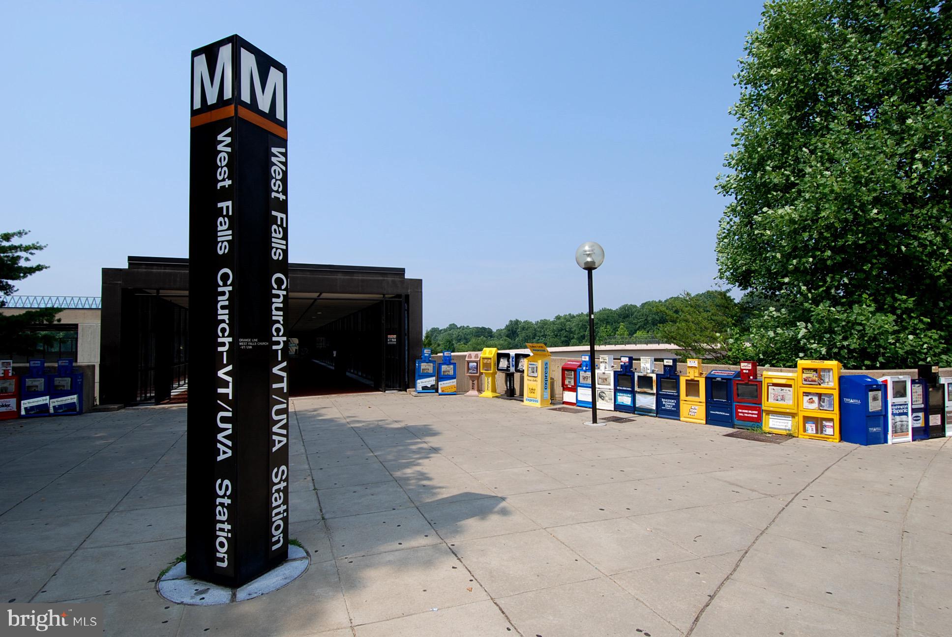 WESTMORELAND SQUARE - Residential