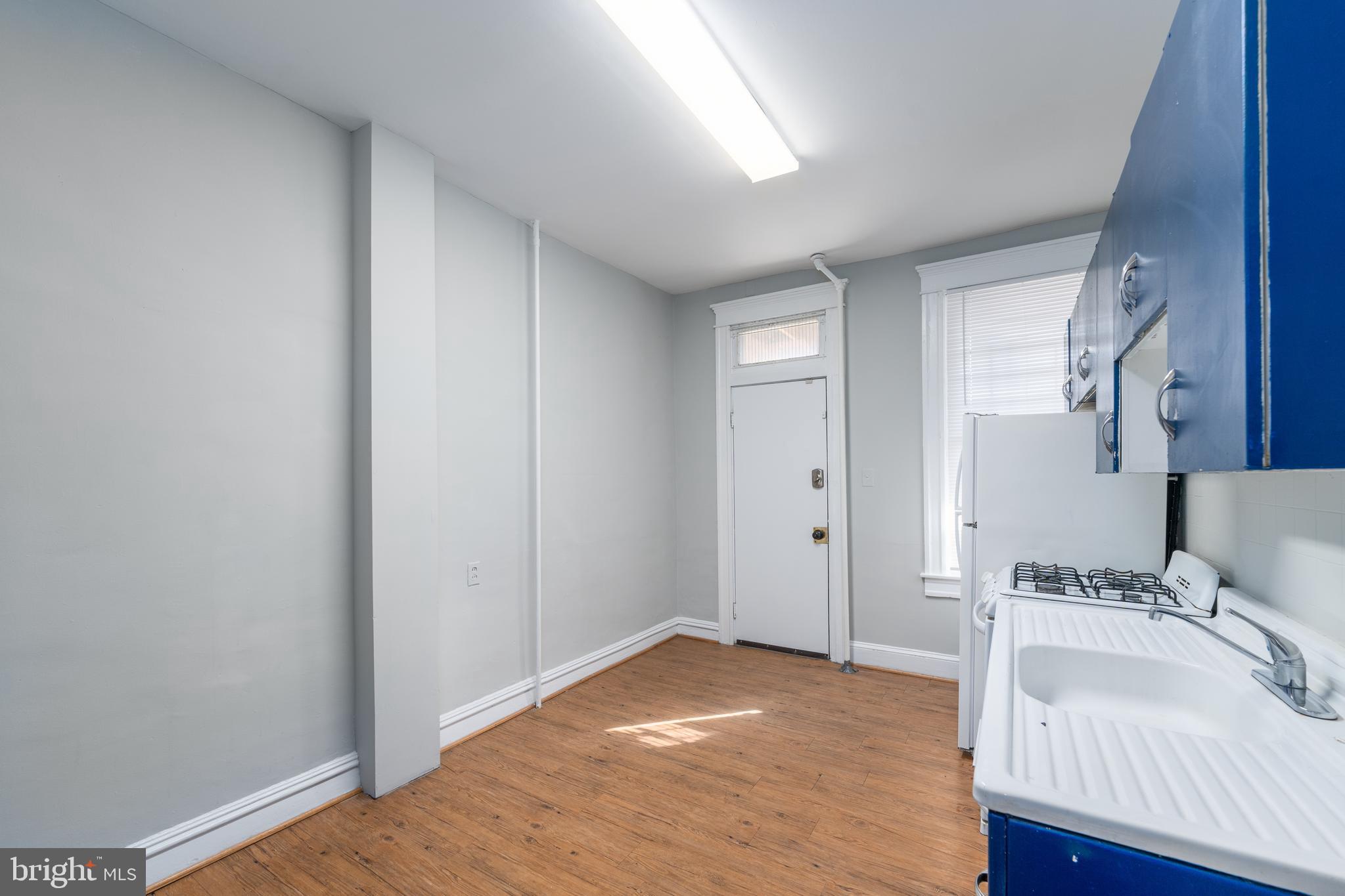 OAKENSHAWE HISTORIC DISTRICT - Residential Lease