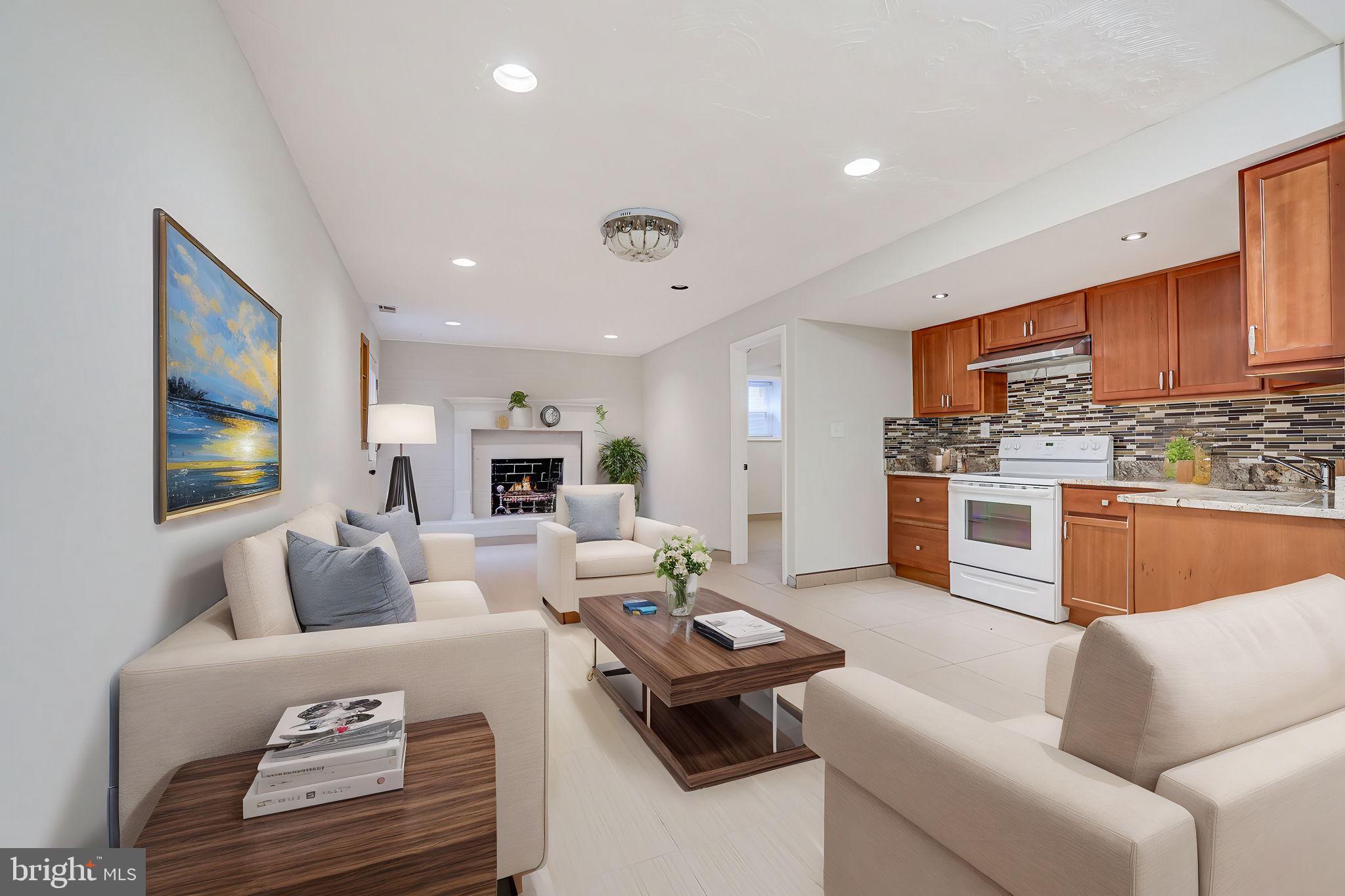 1262 KENSINGTON ROAD