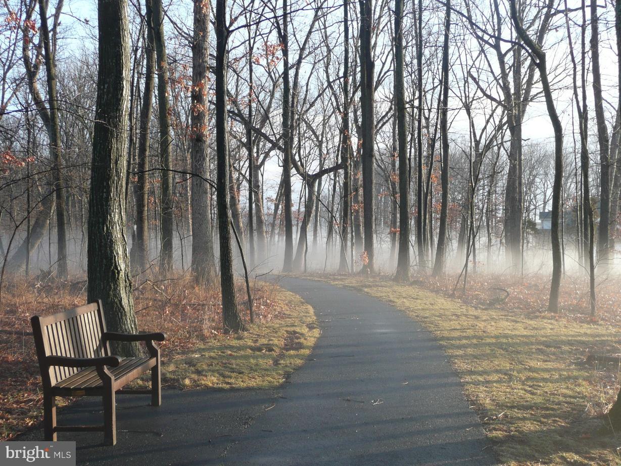 THE GREENBRIER CONDO - Residential Lease