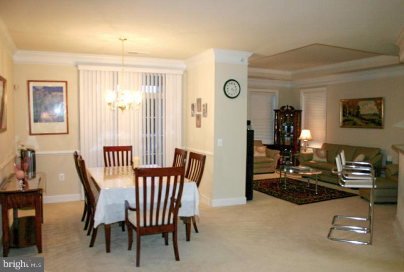 THE GREENBRIER CONDO - Residential Lease