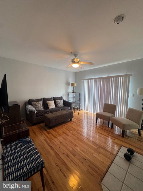 Townhouse For Rent - 934 Yacht Club Drive<br/> Worcester County, OCEAN PINES, MD 21811