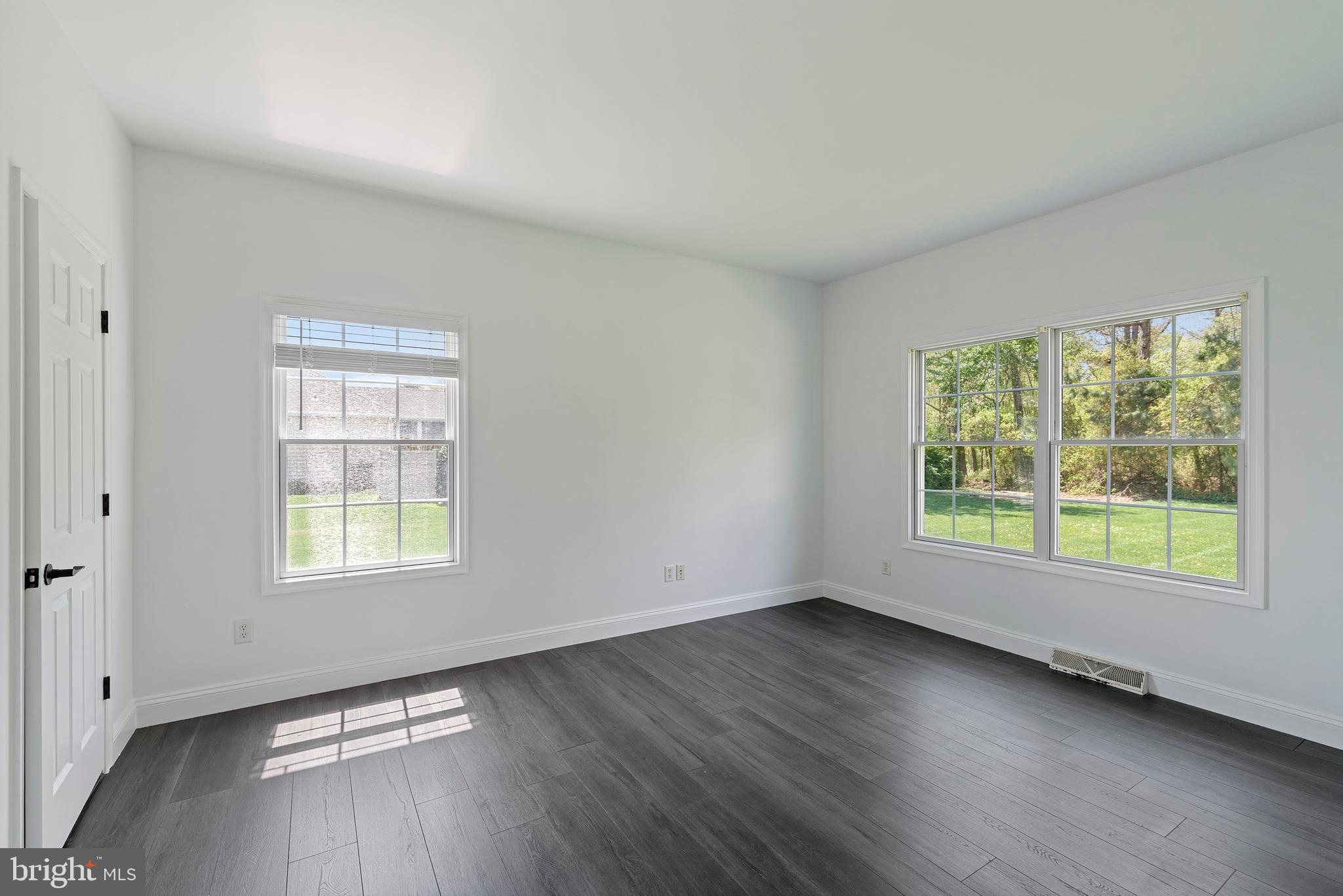 PRESTWICK - Residential