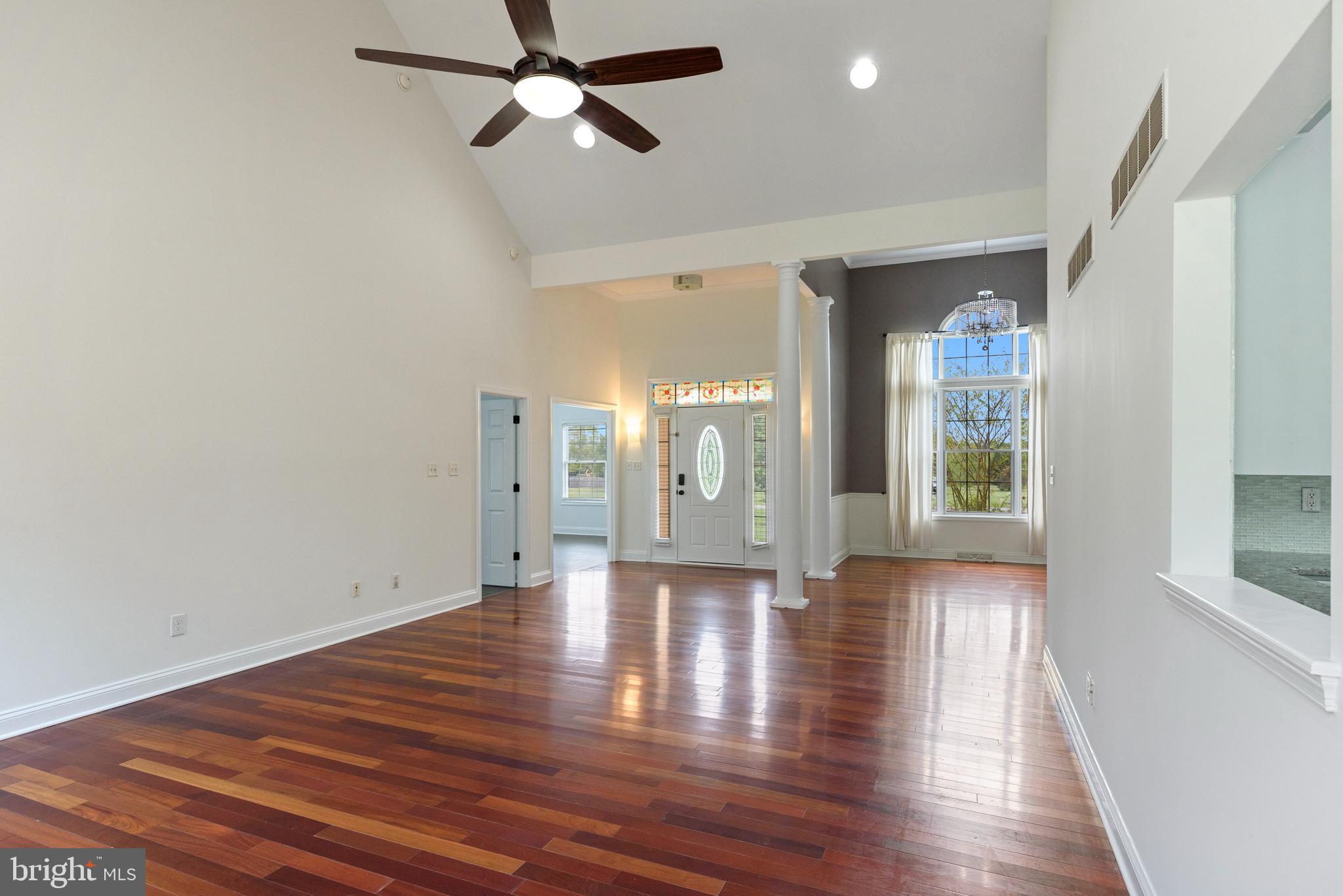 PRESTWICK - Residential