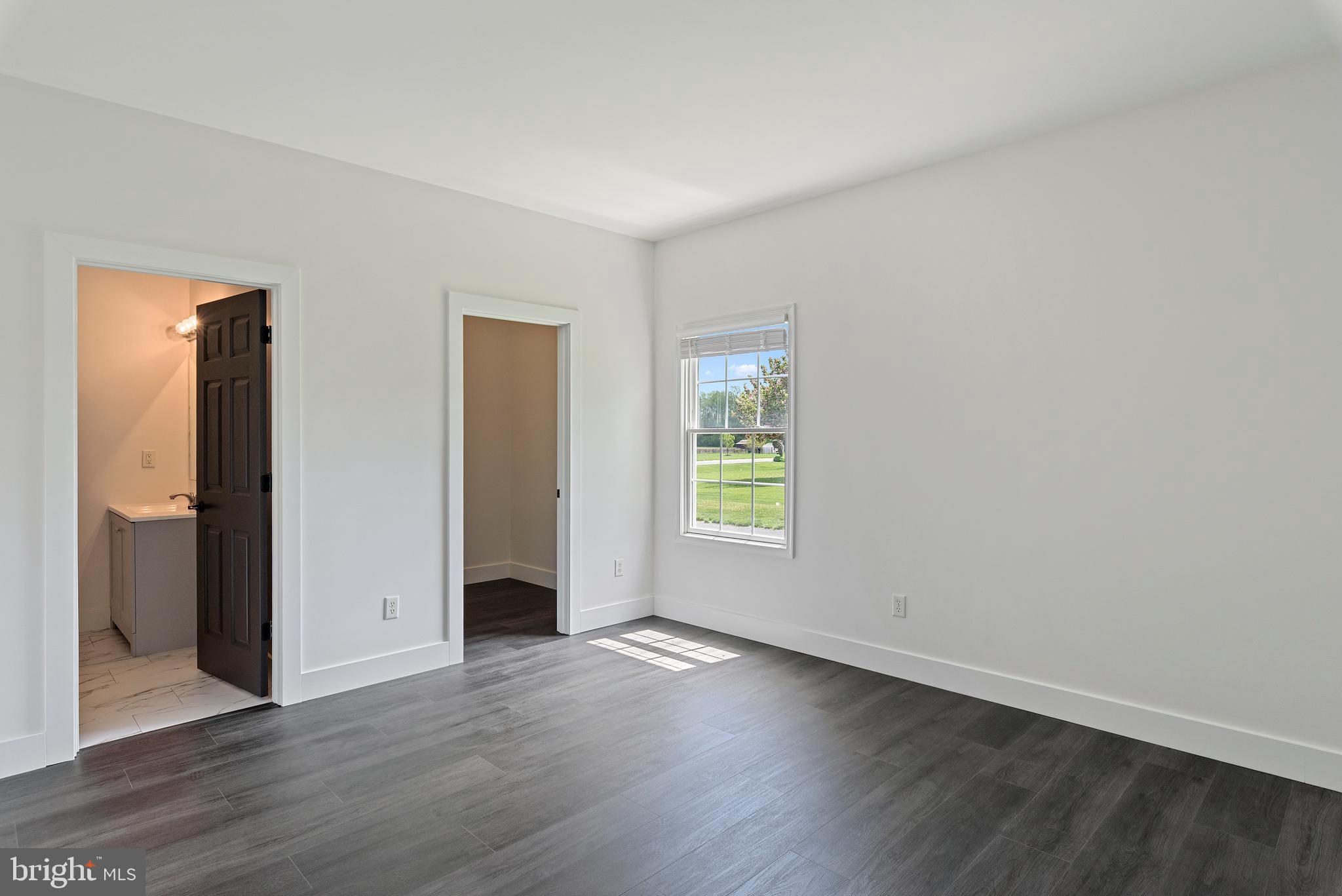 PRESTWICK - Residential